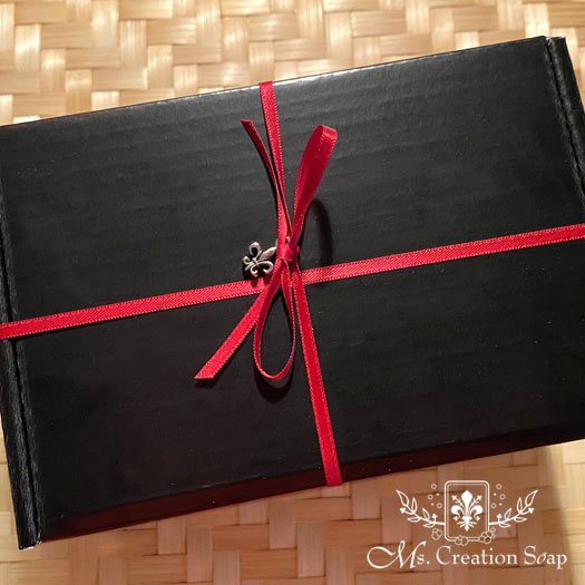 GiftBox.jpg
