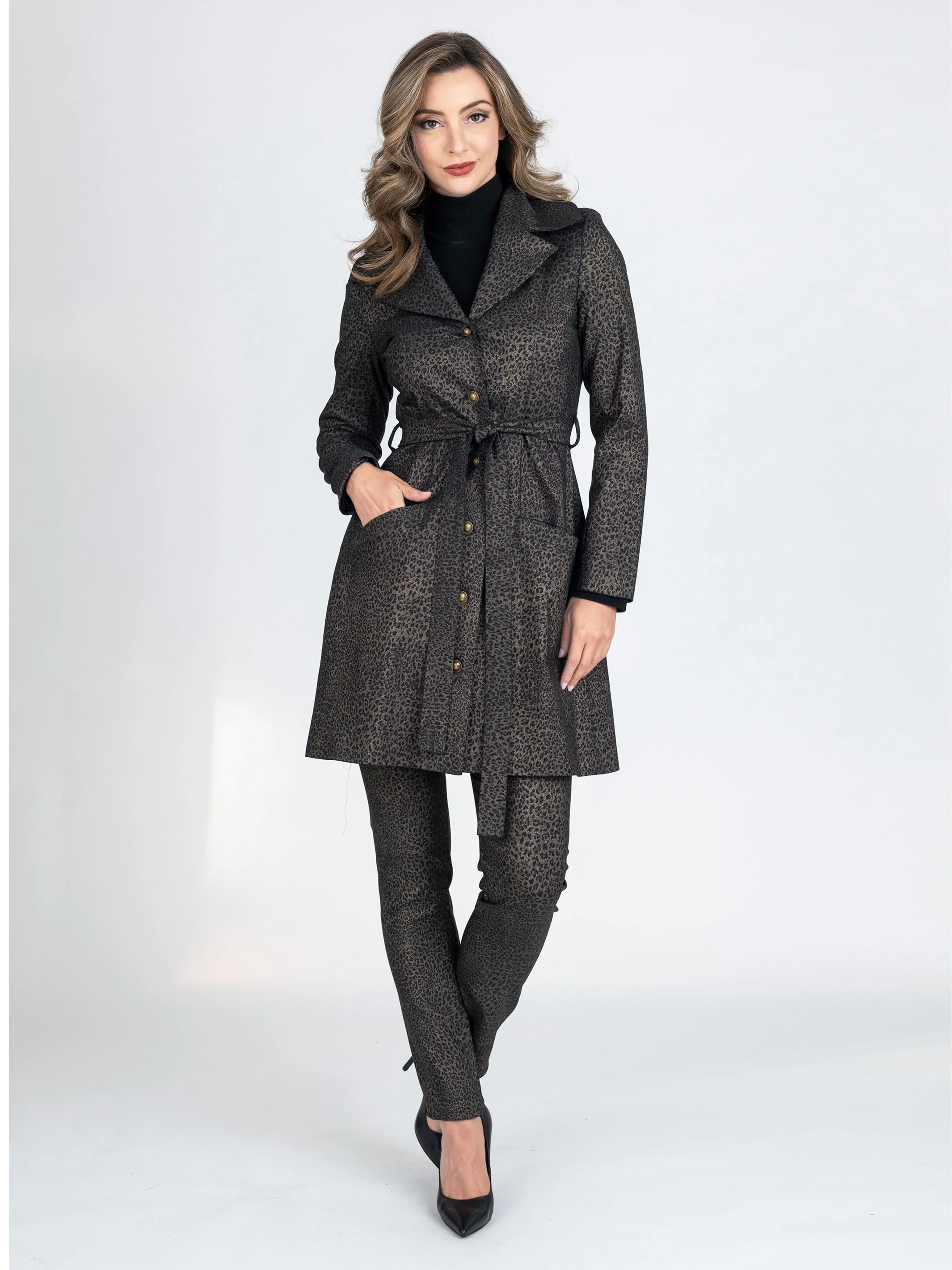 VDY163 Eye Spy Short Trench Coat 
