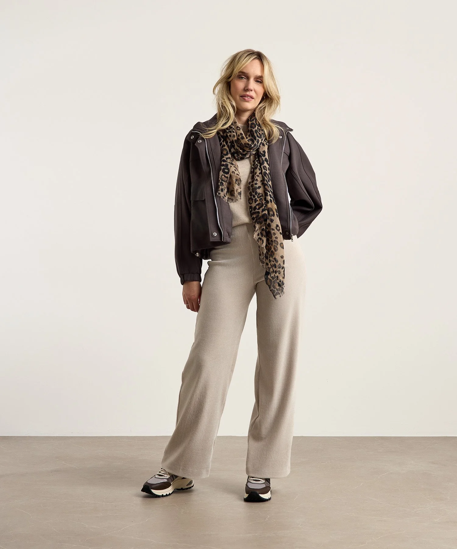 raffaello-rossi-corduroy-wide-leg-broek-elaine_2000x2000_132254.jpg