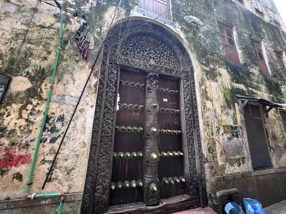 The famous Zanzibar doors, learn island history through the artist carvings on these gorgeous doors. 