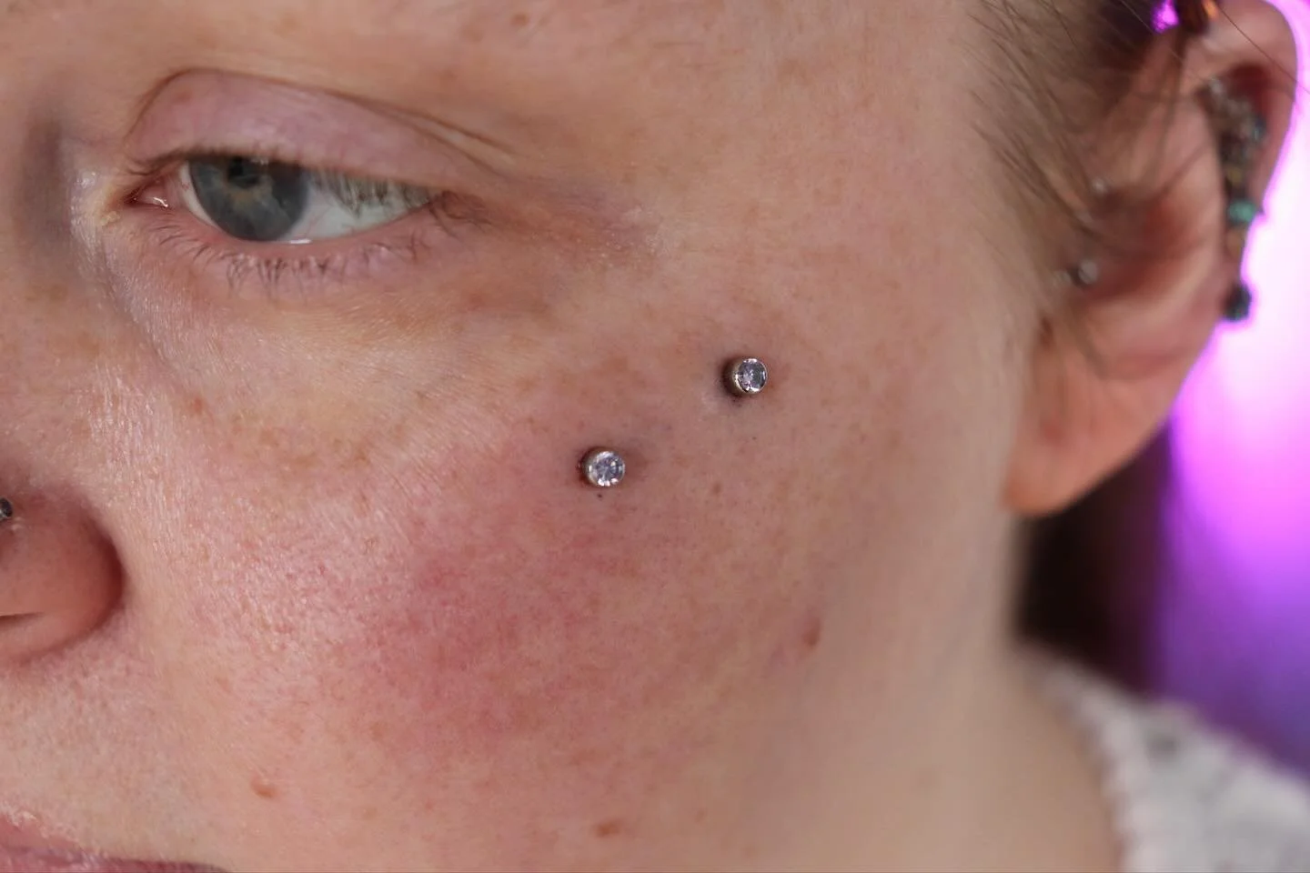 Anti eyebrow surface piercing by @emerald.cowgirl πβ¨ implant grade titanium by @anatometalinc 
We have a piercer on staff Tuesday through Saturday, noon-6pm! • 
π₯@larosatattooco 
3307 S College Ave Unit 102-B
Fort Collins, CO 80525
(970) 682
