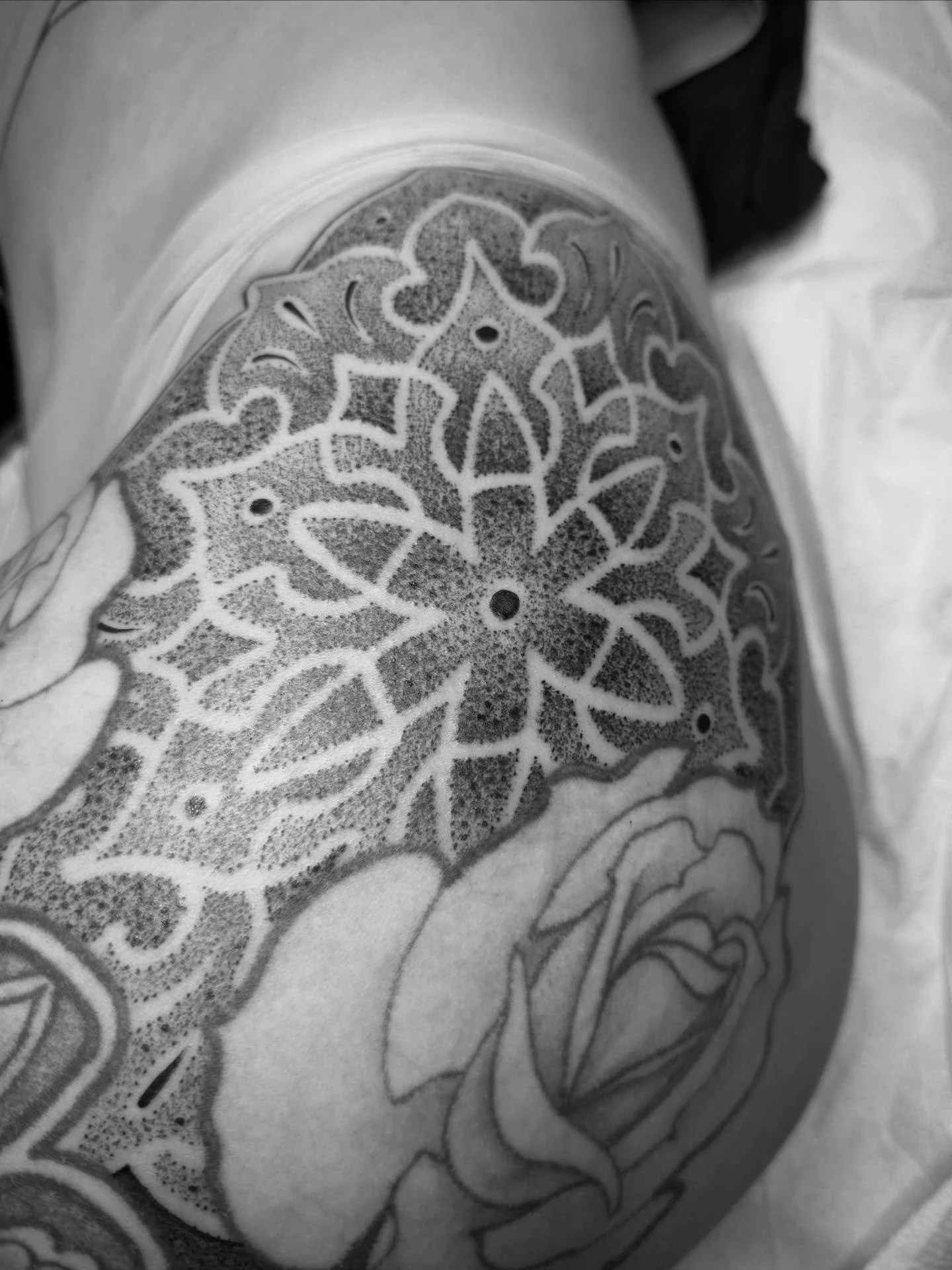 Tattoo by @gusespinozajr &bull; Follow the link in his profile for appointments! &bull;

🥀 @larosatattooco
3307 S College Ave Unit 102-B
Fort Collins, CO 80525
(970) 682-2946