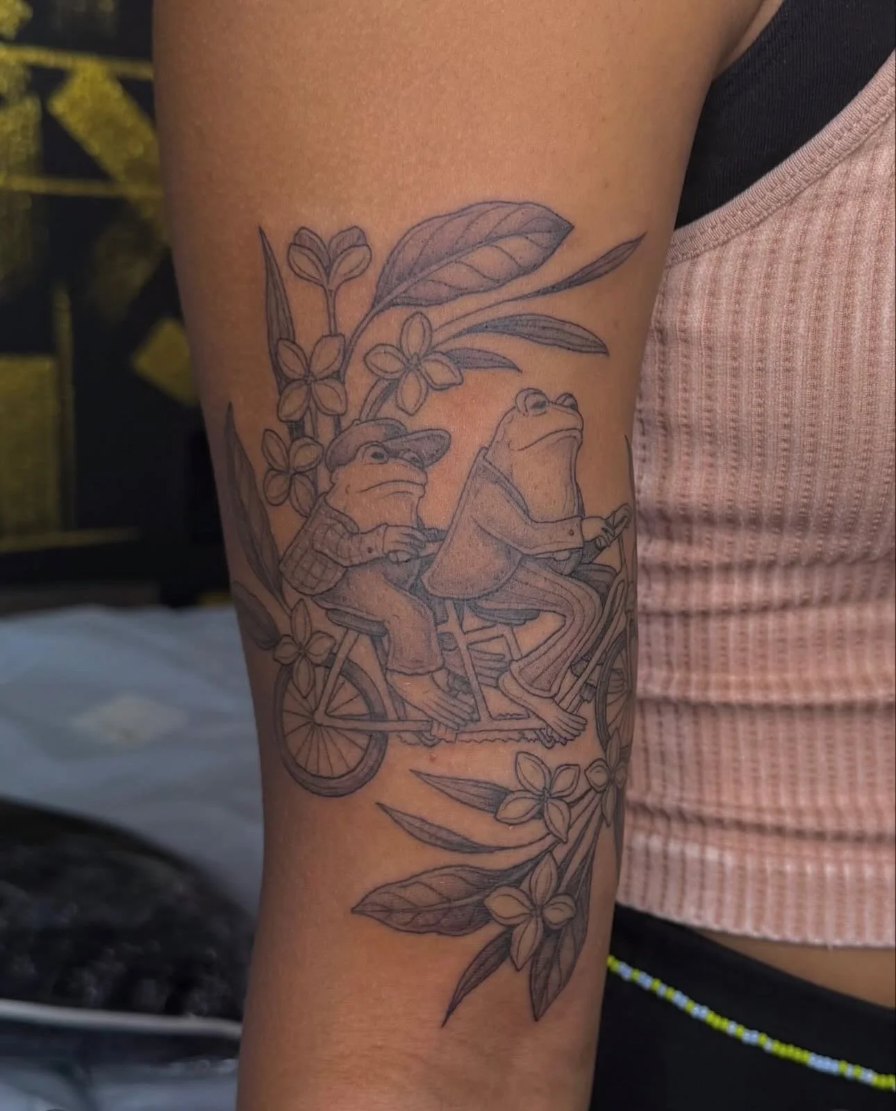 Tattoo by @manders.art 🚲 Amanda&rsquo;s books are currently closed, so keep an eye on her page for updates when she&rsquo;ll be accepting new clients!

🥀 @larosatattooco 
3307 S College Ave Unit 102-B
Fort Collins, CO 80525
(970) 682-2946