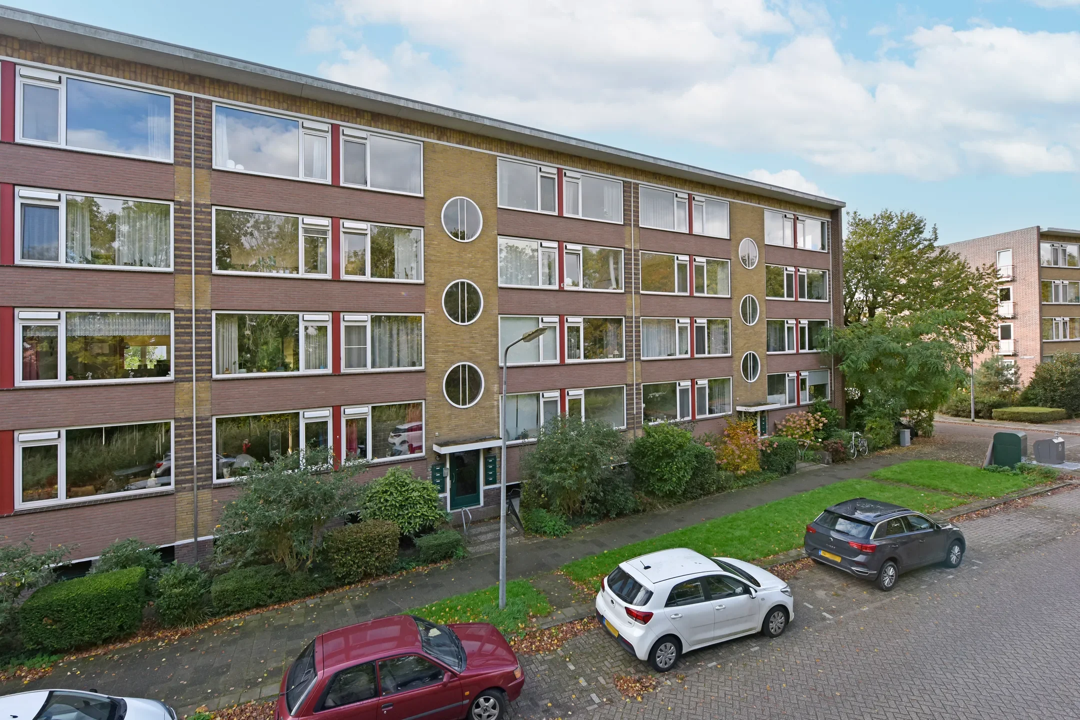 Sportparklaan 191 te Weesp - huis aangekocht door makelaar H.E.R. Makelaardij