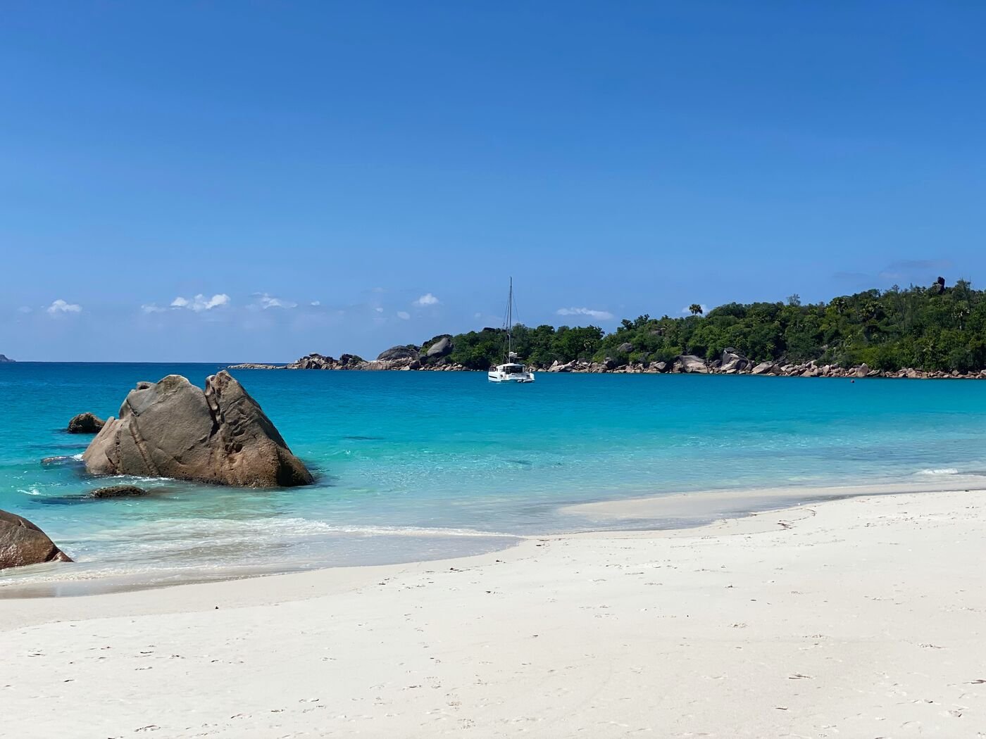 Granite boulders and turquoise water in the Seychelles