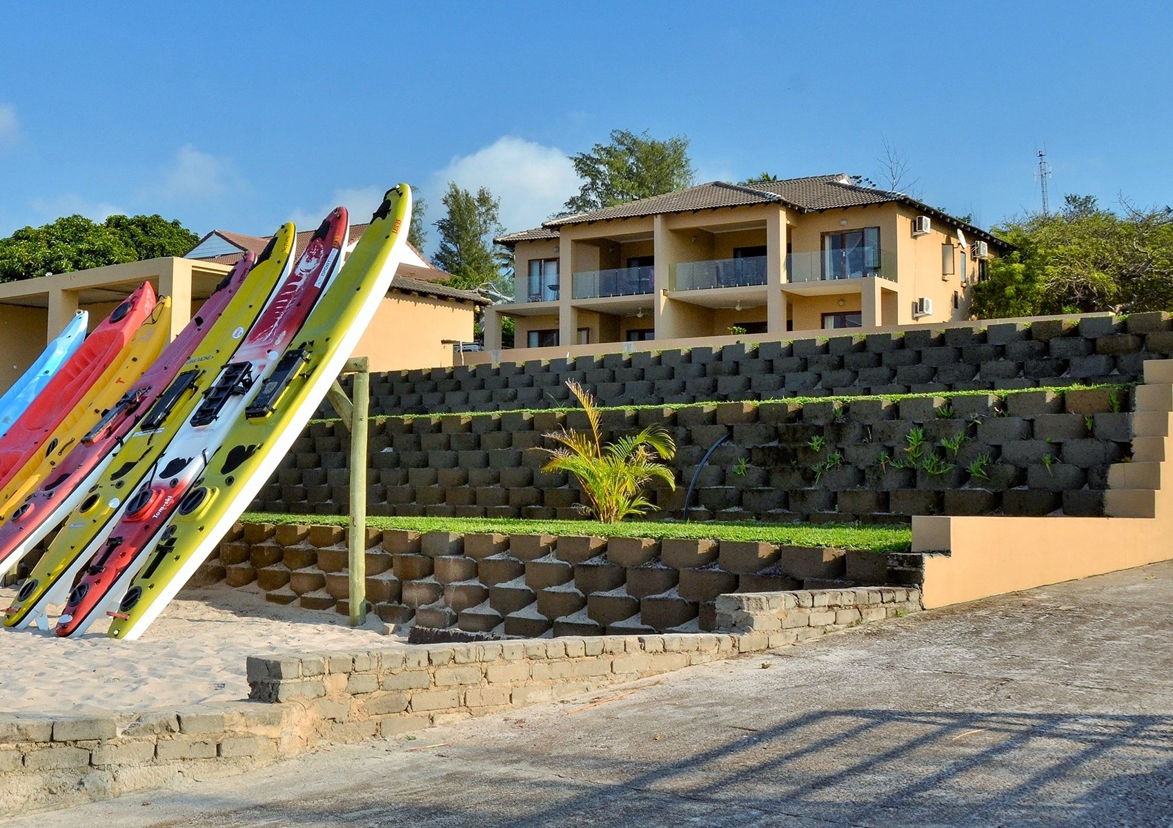 FACADE-1.jpg
