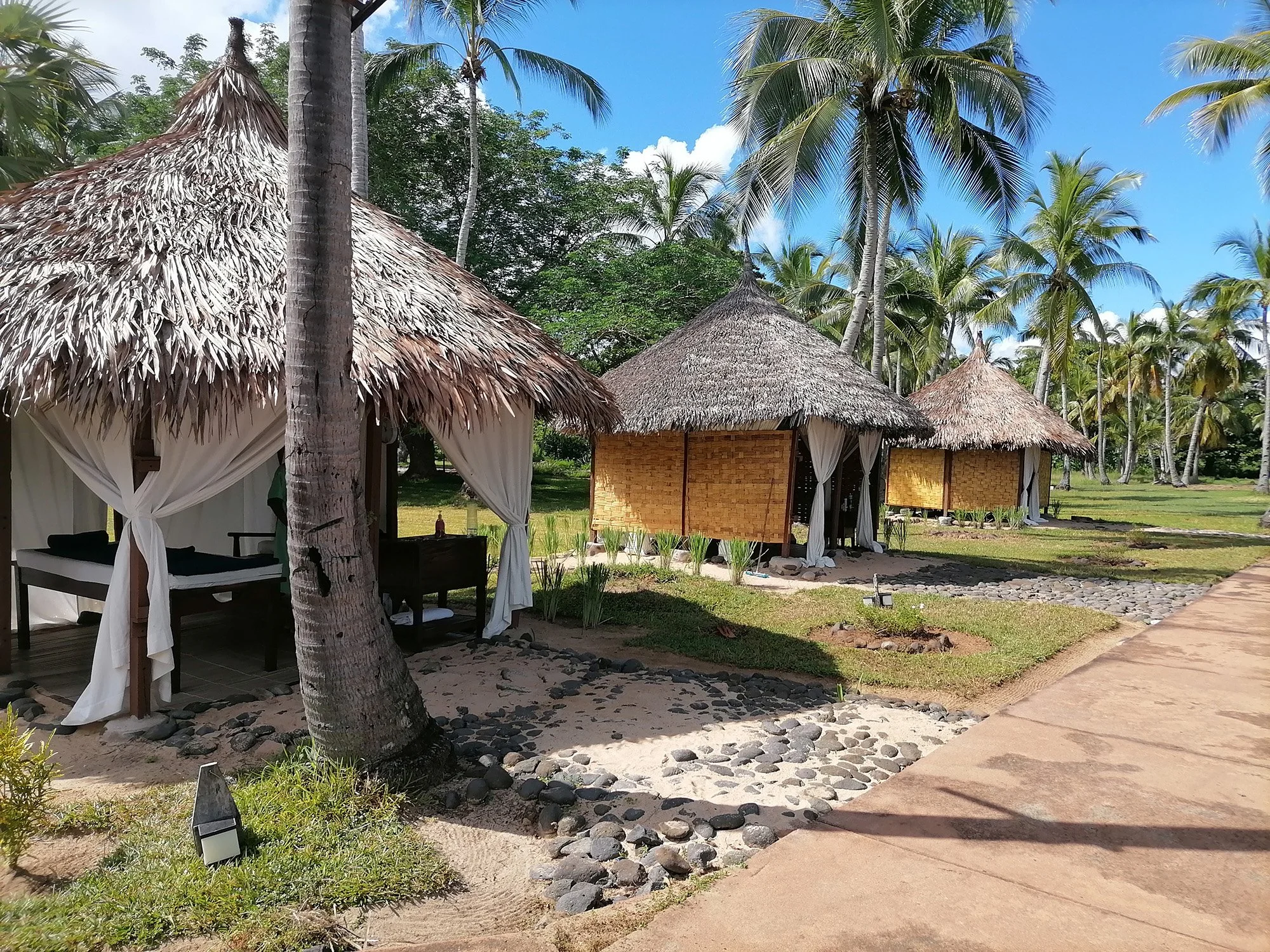 Relaxing massage area_04.jpg