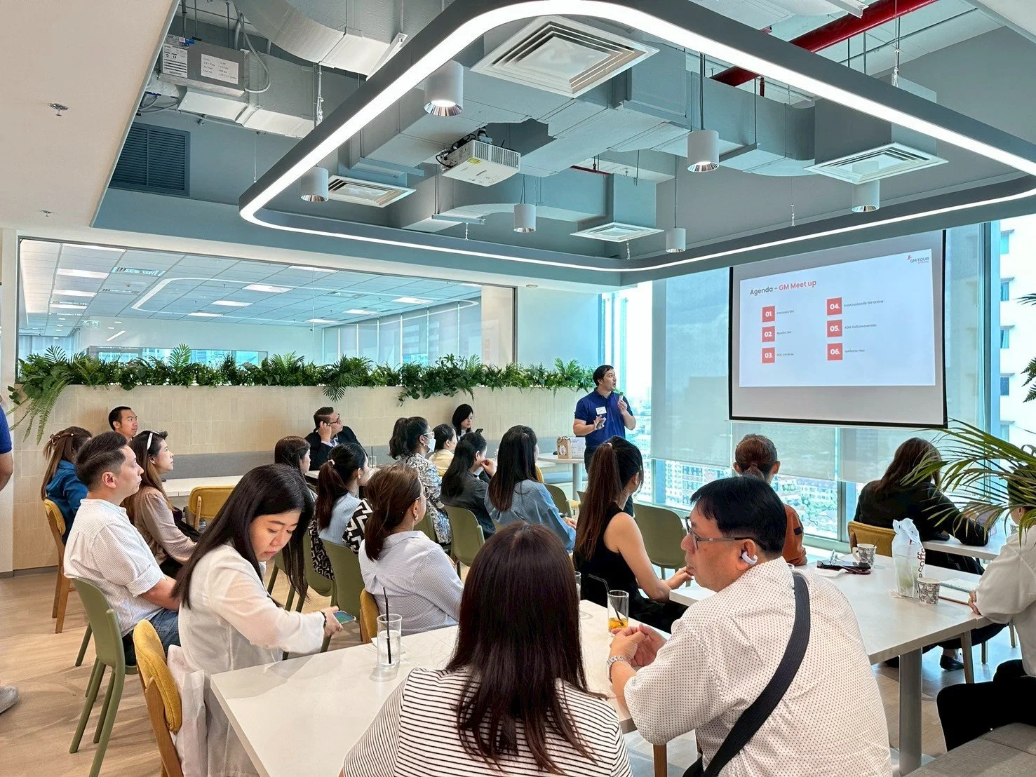 LINE_ALBUM_GM Meetup BKK 180925_250918_15.jpg