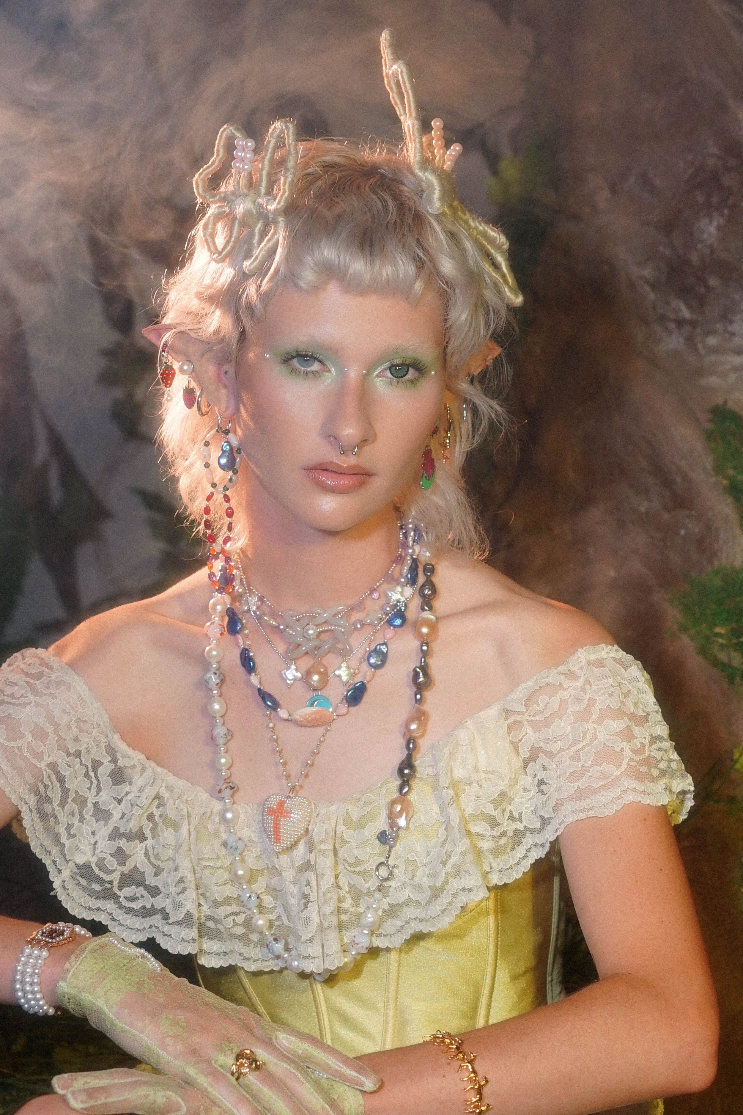 Maeve for Beepy Bella 
Photo by Nas Nixx
Styling by Ivory Woods 
Hair Jocelyn (jocglams)
Model Maeve Sullivan 