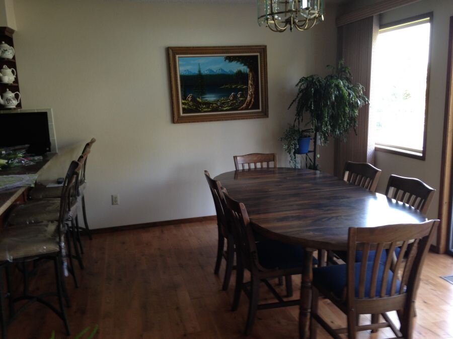 mpb_pullman5dining_20210914.jpg