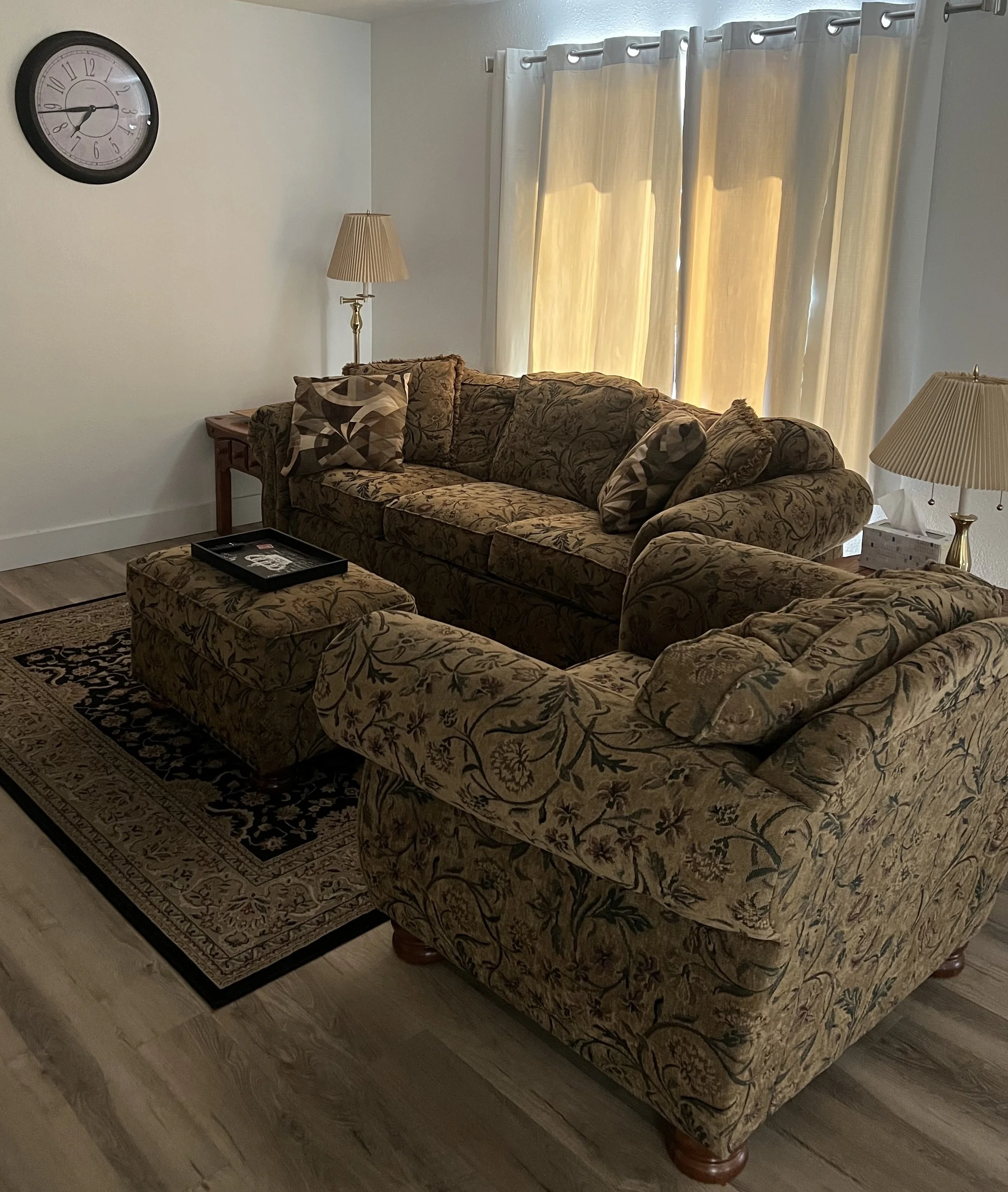Pullman #10-Common Area.jpeg