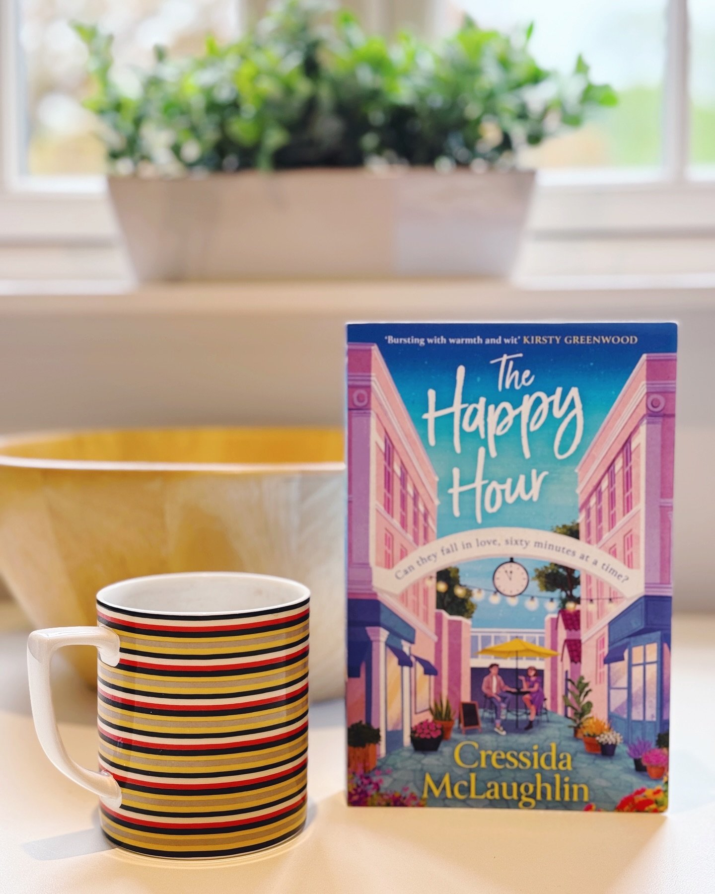 The Happy Hour has been out a week today, so I just wanted to thank you for all the love you&rsquo;ve shown it - everyone who has commented on it, told me they&rsquo;ve bought it, read it already and put reviews up on Amazon etc. (which is SO importa