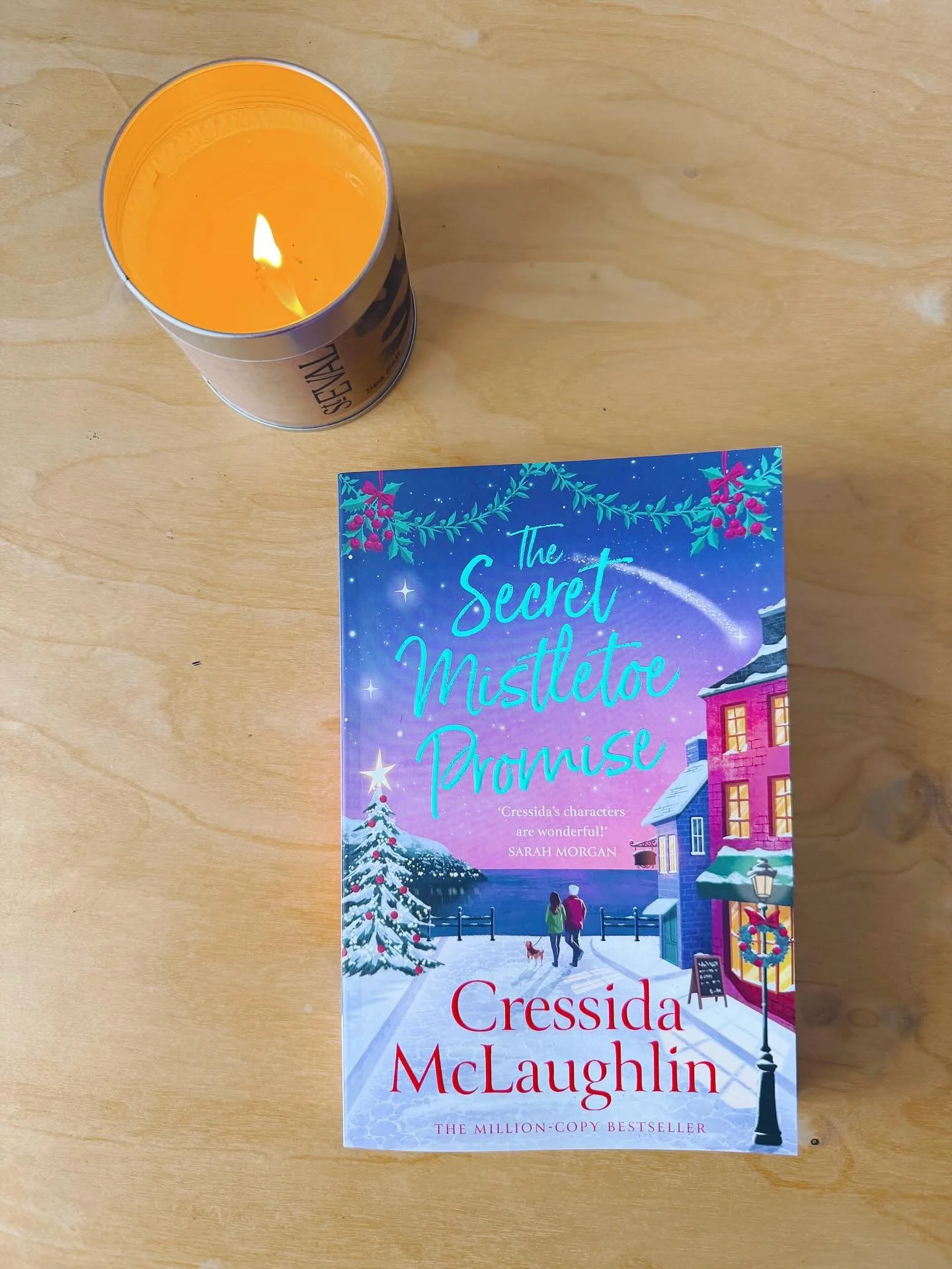 Just over three weeks to go until The Secret Mistletoe Promise is out, fulfilling all your sparkly, festive romance book wishes. ✨📖🎄❄️💕🐐

#christmasreads #christmasromance #christmasromancebooks #romancebooks #romancebookstagram