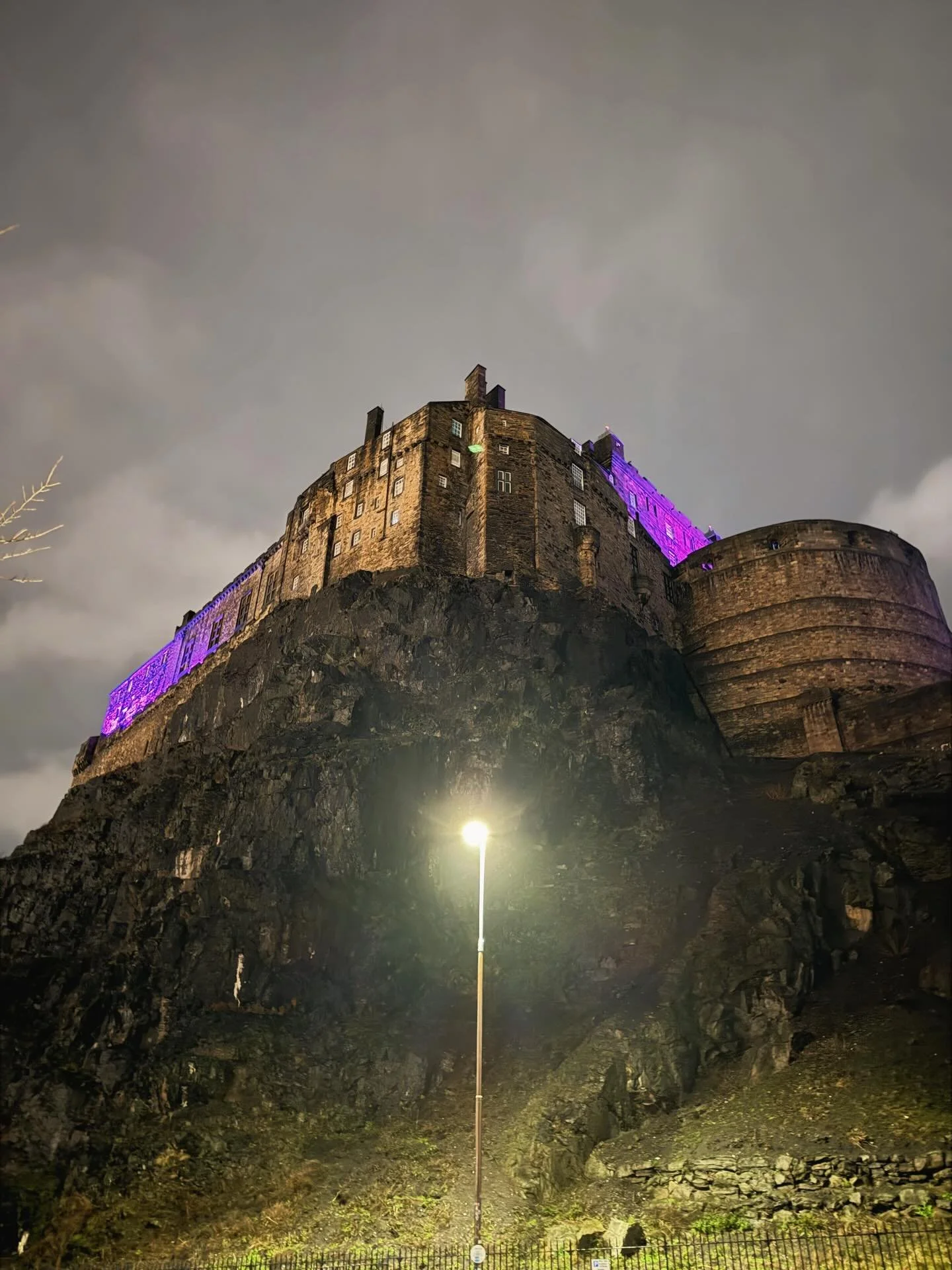Some photos from the last couple of days in Edinburgh. We have walked a lot. Stairs and hills and closes and burial grounds and parks. Yesterday there was glorious sun, today not so much.

We went to see the Ross Fountain - the site of a key scene fo