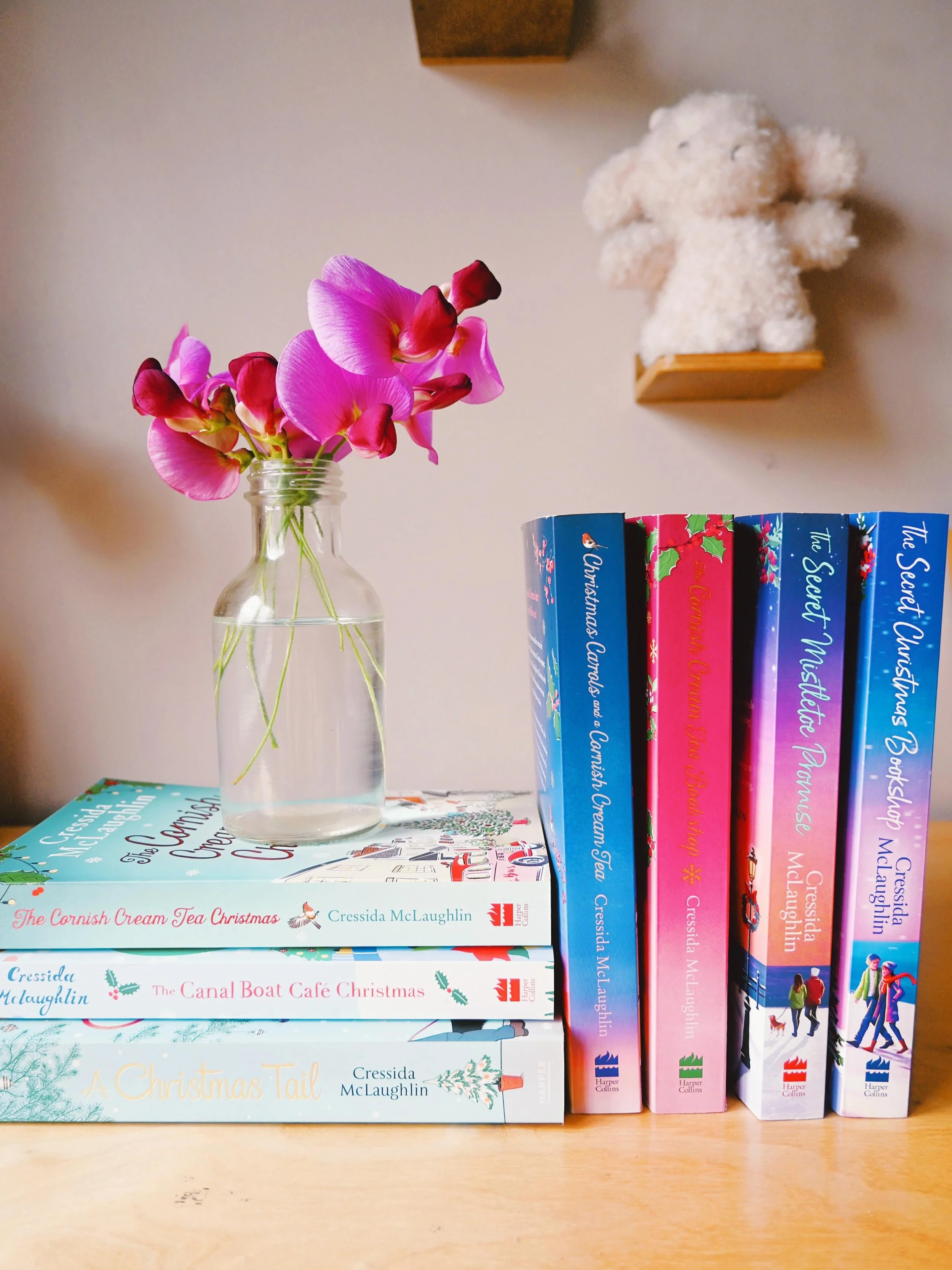 Here are some sweet peas from the garden and a lot of Christmas books, because the seasons can sometimes get very confusing when you&rsquo;re writing. 

I am fully immersing myself in twinkly, festive sparkles, but I always have to leave a bit of roo