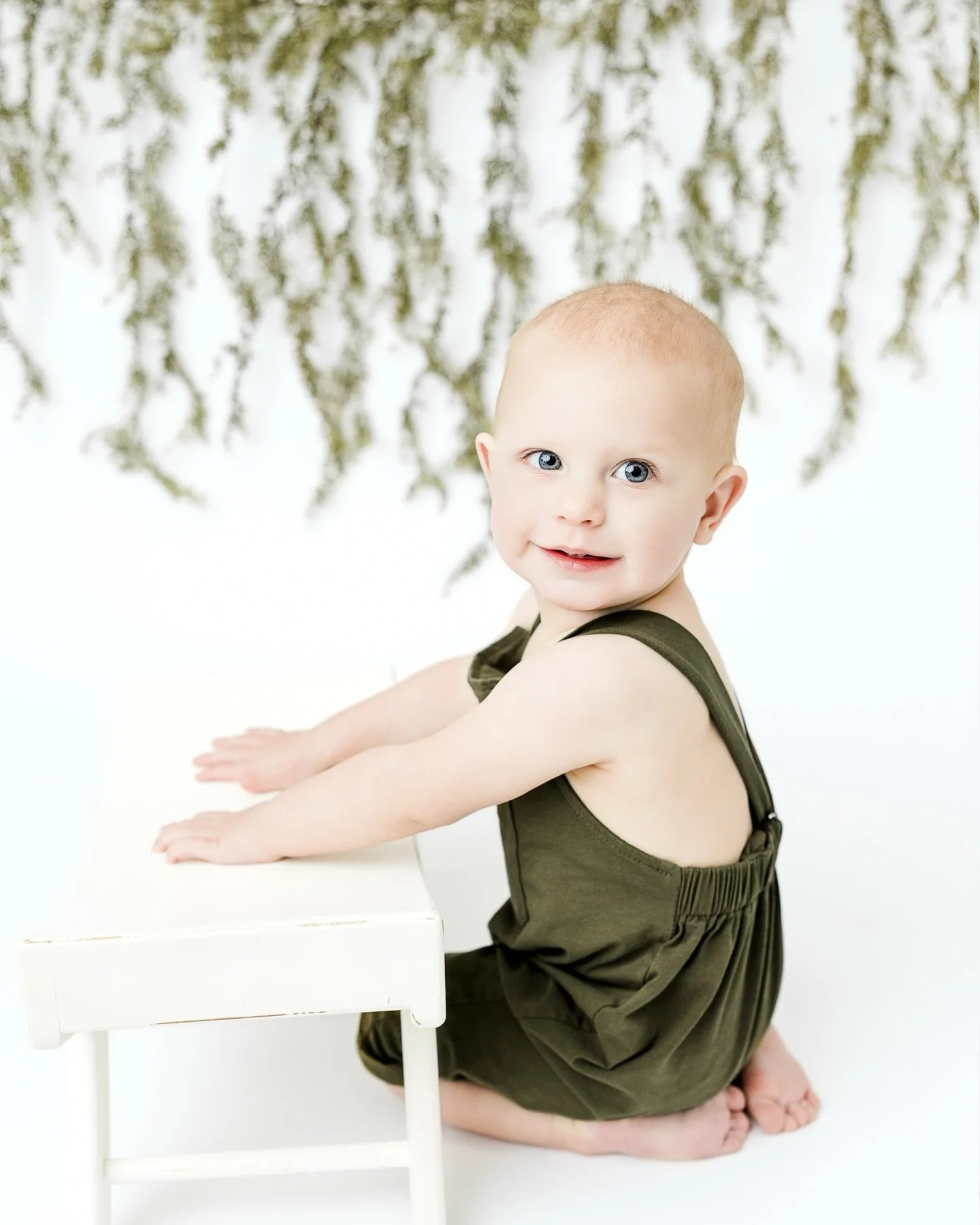 Levi 🍃

This guy was all business once the cake came out!
He didn&rsquo;t care that @t.hirsch4 and I were there. 😂

Most of the time kids will crawl away from the cake once they have enough, but Levi couldn&rsquo;t get there fast enough and finally