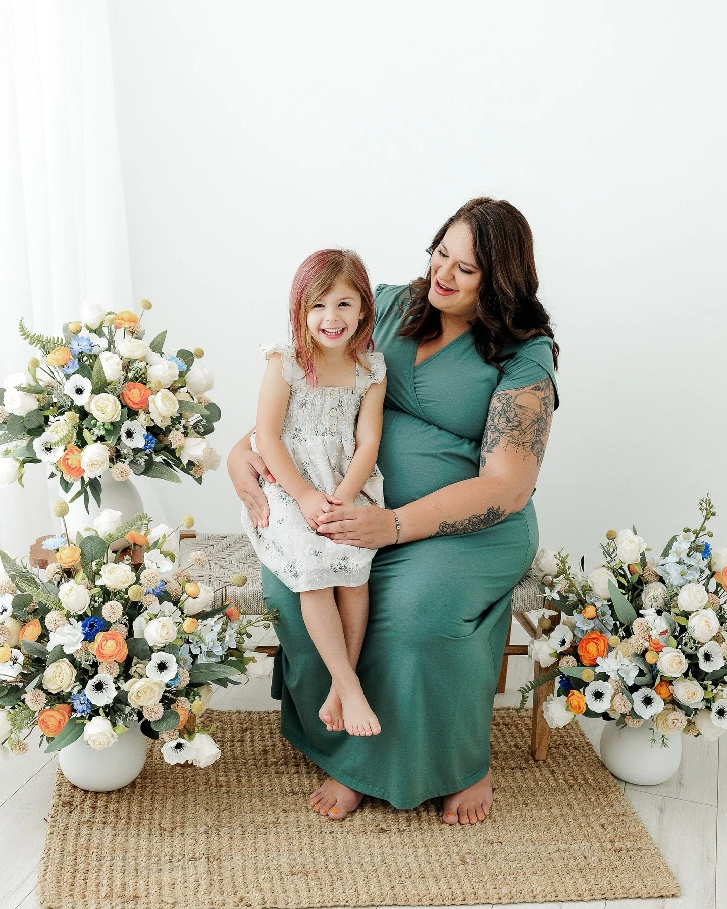 Mommy&amp;Me Minis are next weekend! ✨

April 18th and 19th

If you still need to save your spot, DM or head to the Minis page!

And yes, grammies are definitely welcome. ☺️

#rvaphotographer #richmondphotographer #mechanicsvillephotographer