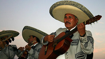 How to Host a Cinco de Mayo Party