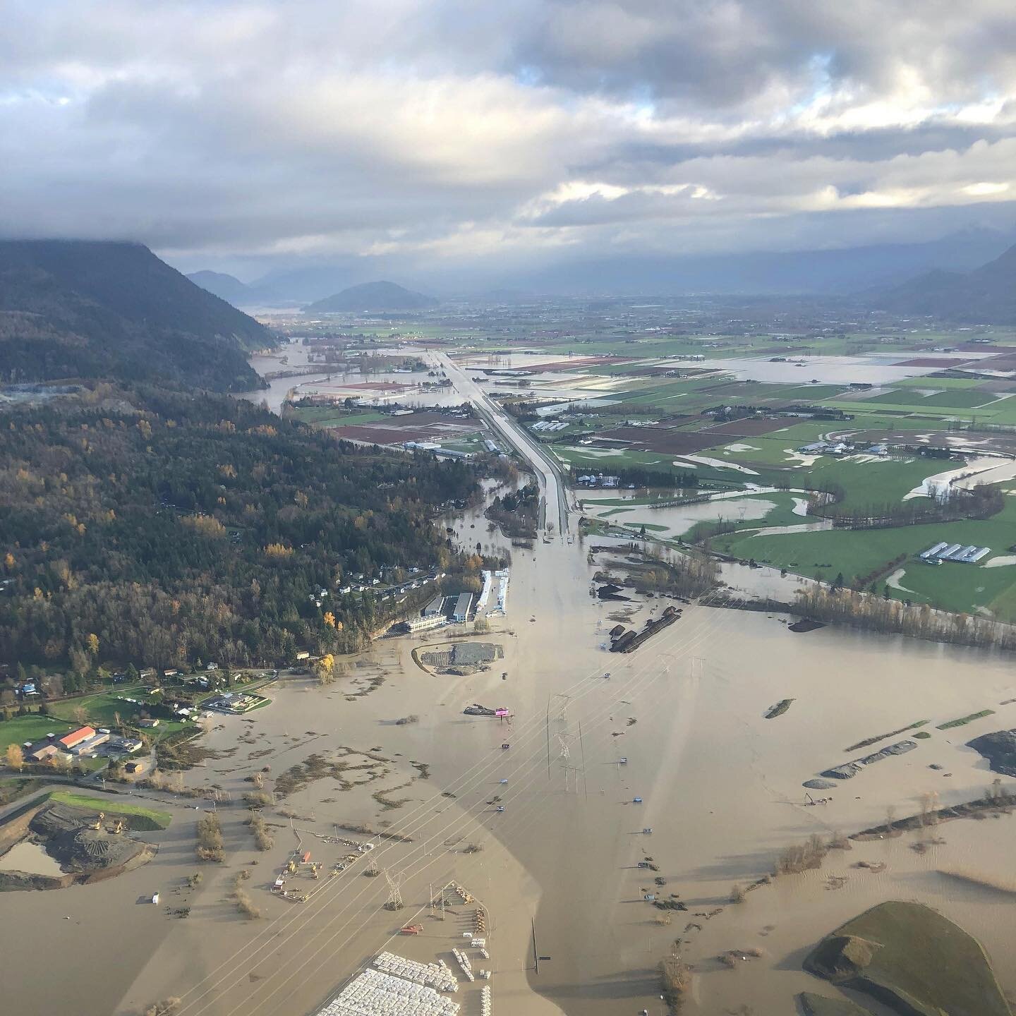 We are deeply saddened by the tragic floods that have occurred in B.C. and our thoughts are with everyone affected by this.
On Friday November 19, we will be donating $1 from each pint sold at @bridgebrewcrew and @lonsdalebridgedeck to @thisismylocal