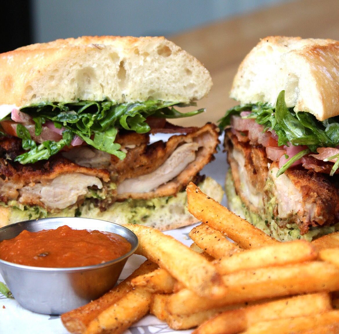 We&rsquo;ve got a new sandwich special for you! Introducing the California Club - Your choice of either grilled or crispy chicken, topped with guacamole, arugula, tomato, pickled red onion, crispy bacon, and house made ranch, all sandwiched between t