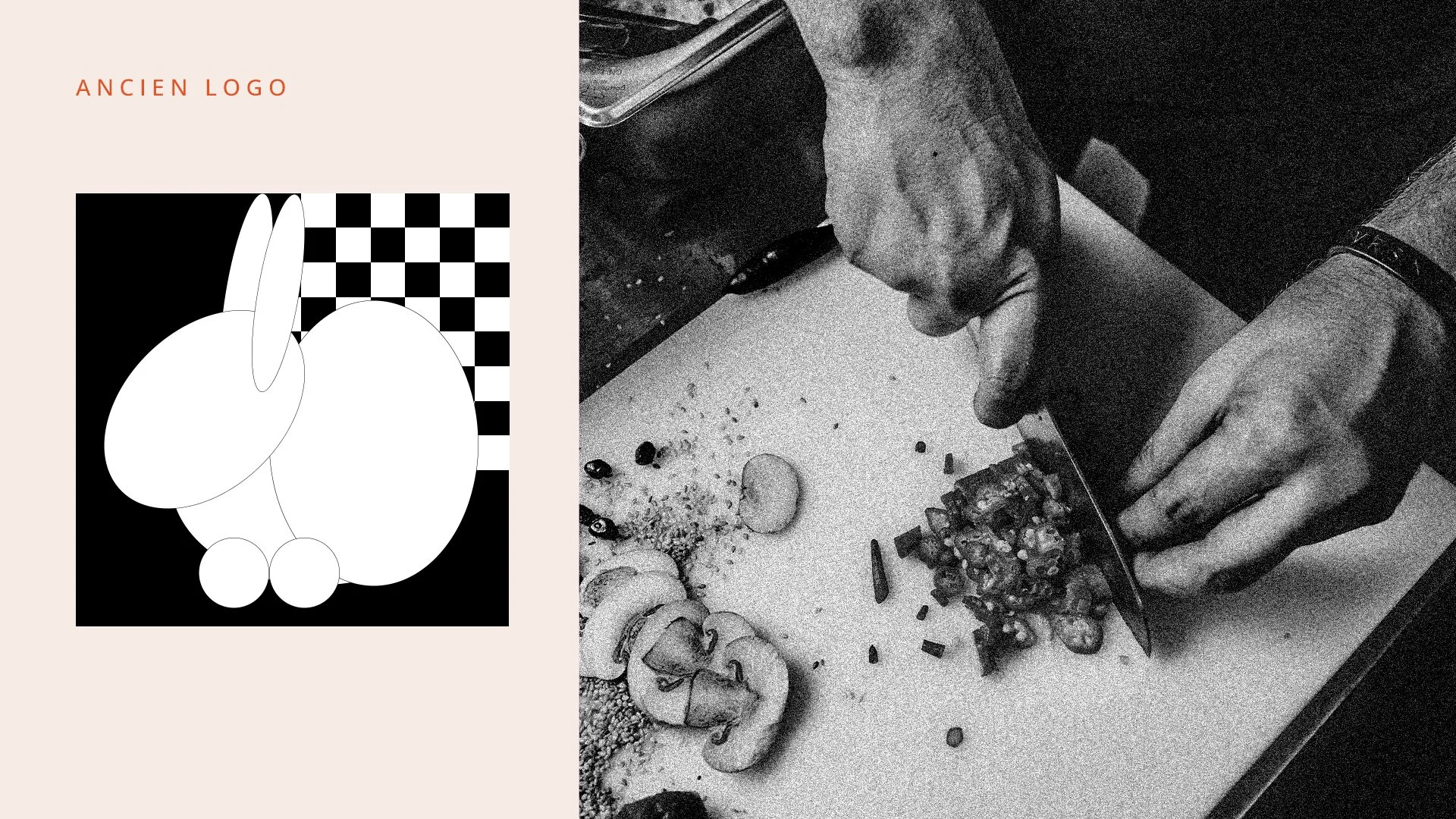 Une personne coupe des légumes sur une planche à découper. Il y a des légumes en tranches, des morceaux et des graines sur la planche, le tout en noir et blanc.