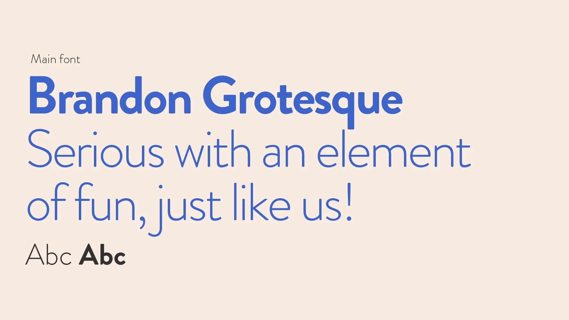 Exemple de typographie avec le nom de la police "Brandon Grotesque", décrivant la police comme sérieuse avec un aspect amusant, en différentes tailles et styles, sur un fond clair.