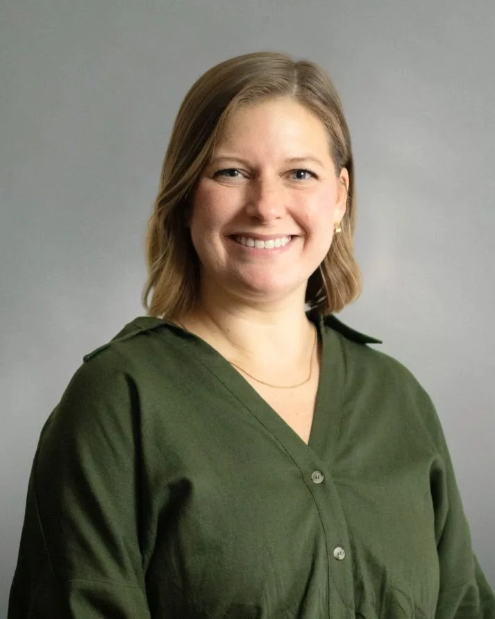 Image of a mom therapist in Pasadena