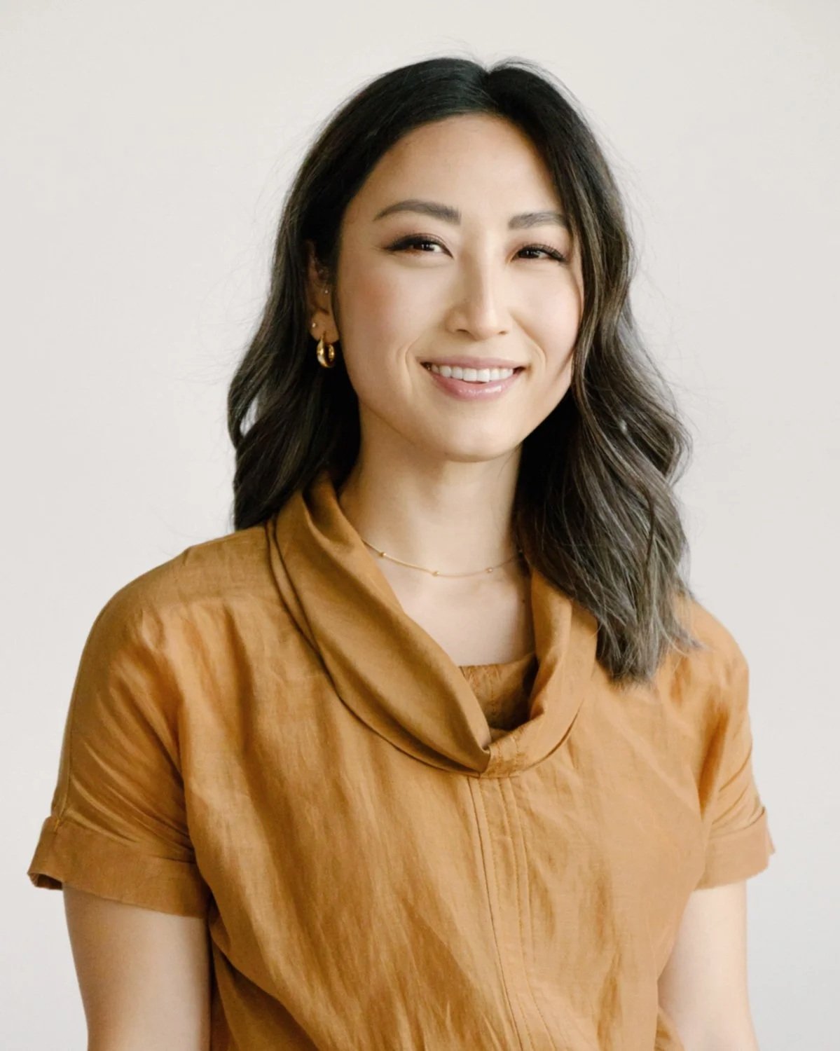 Image of an Asian couples therapist based in the Koreatown Mid City Los Angeles office