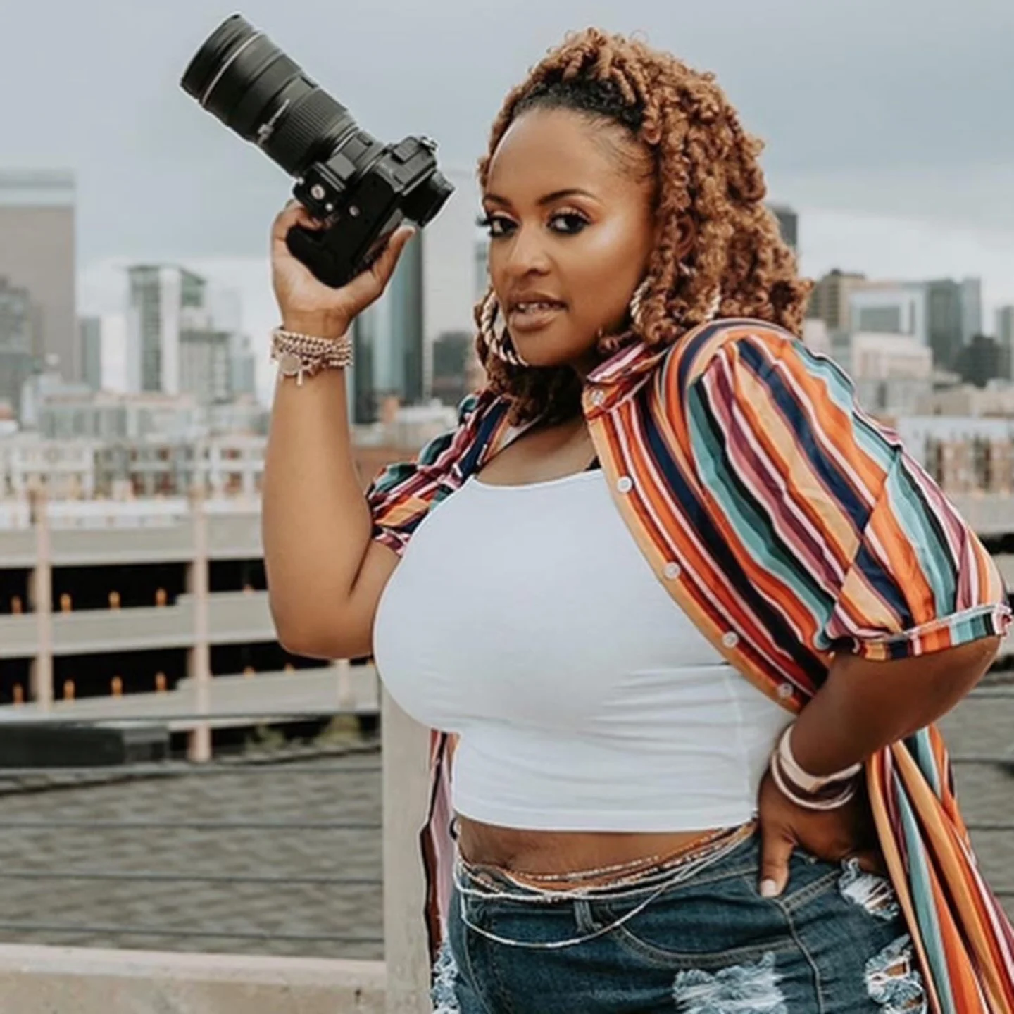 Meet Chermetra Keys @thefemaleshoota a self-taught photographer and one of our featured artists/photographers for the upcoming perspective of the shoota exhibition 

Chermetra Keys is more than a photographer and visual artist. She uses the beauty ca