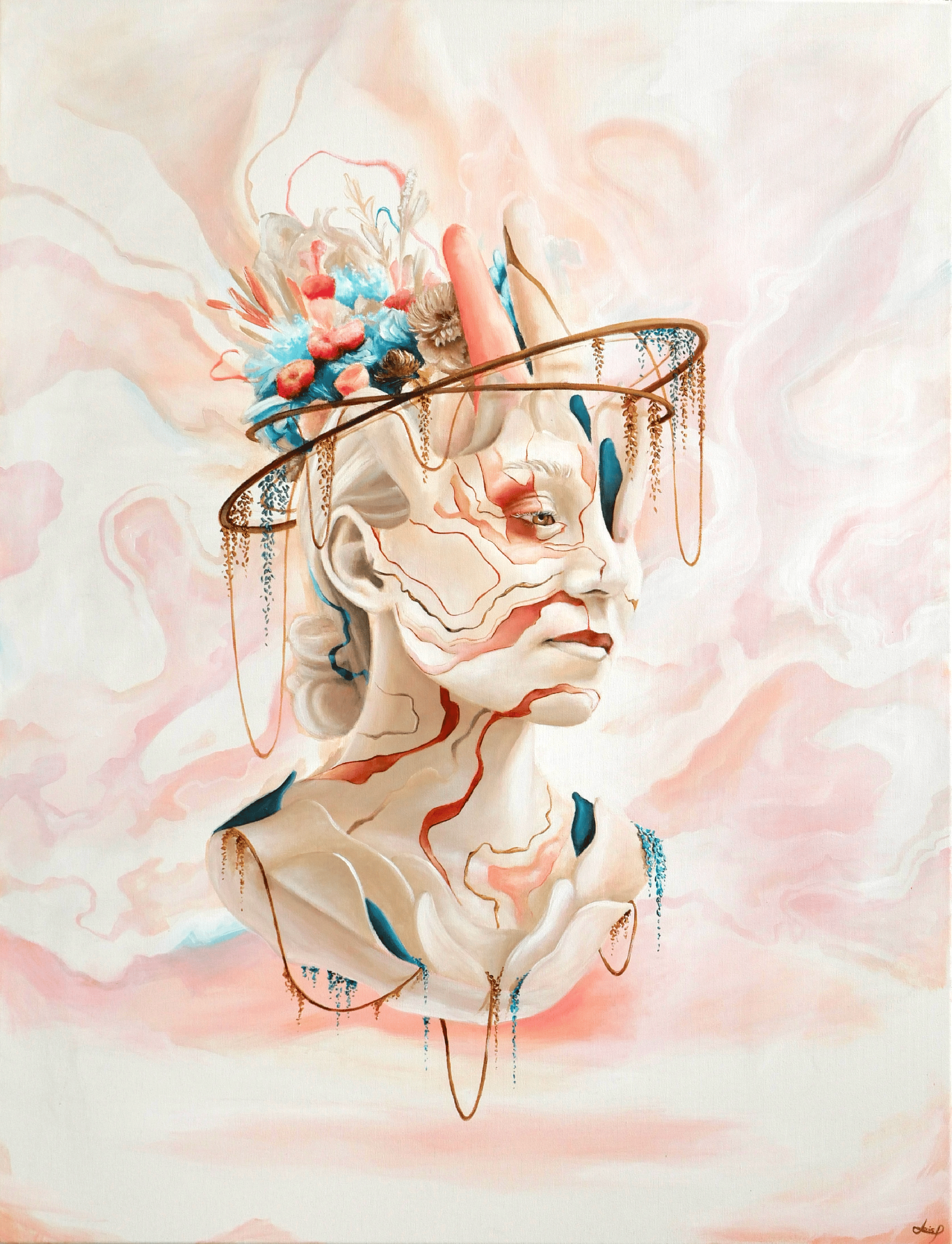Une peinture abstraite représentant un portrait féminin stylisé avec des éléments floraux, des lignes fluides et des couleurs pastel, principalement rose, blanc, bleu et beige.