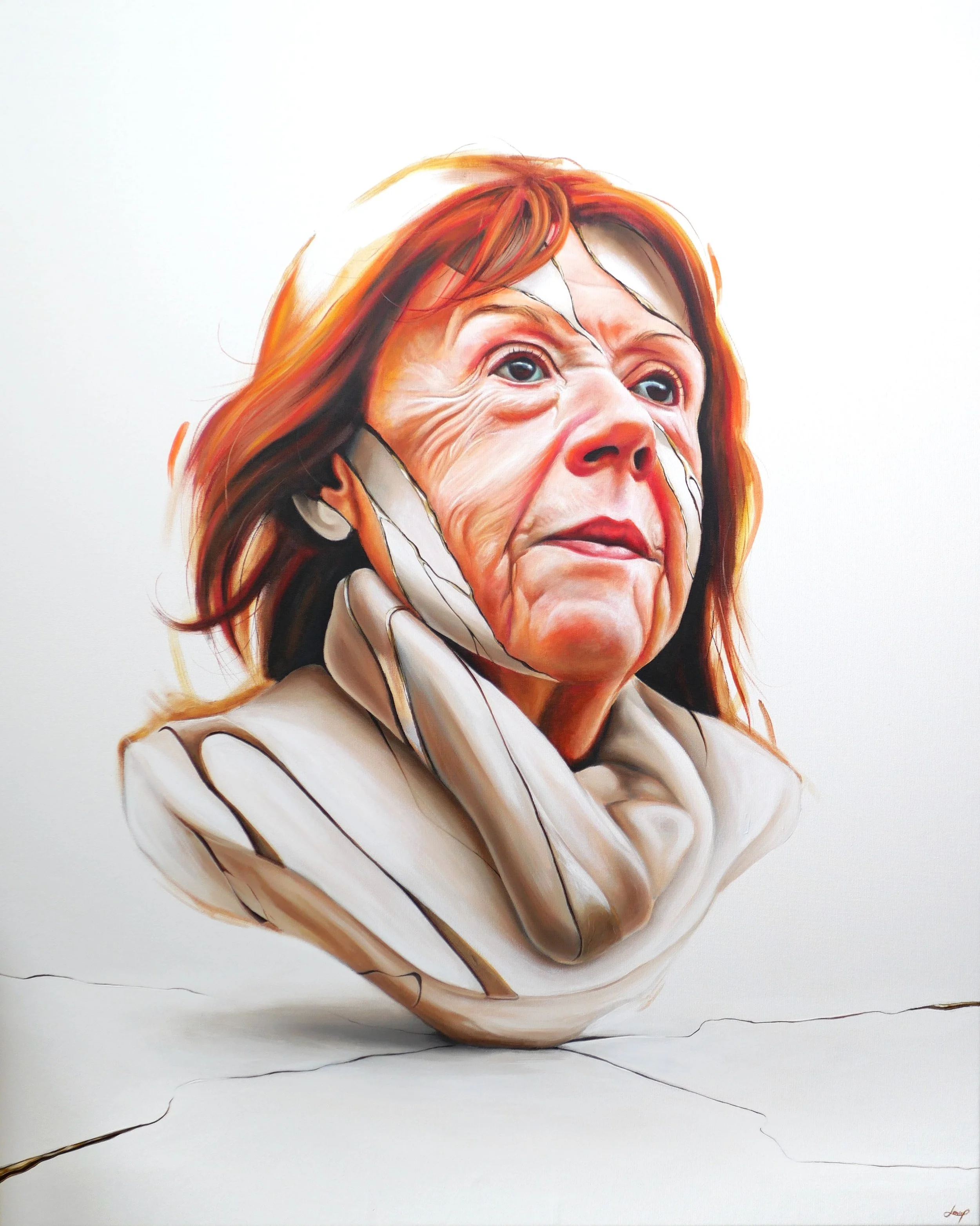 Peinture d'un portrait d'une femme âgée avec des cheveux roux, portant une écharpe beige, avec un fond blanc.