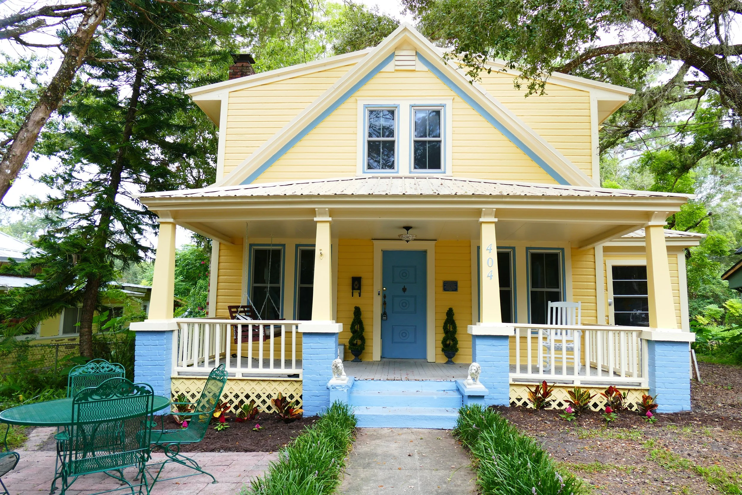 The Rhodes house; 404 S Brooksville Avenue in Present Day