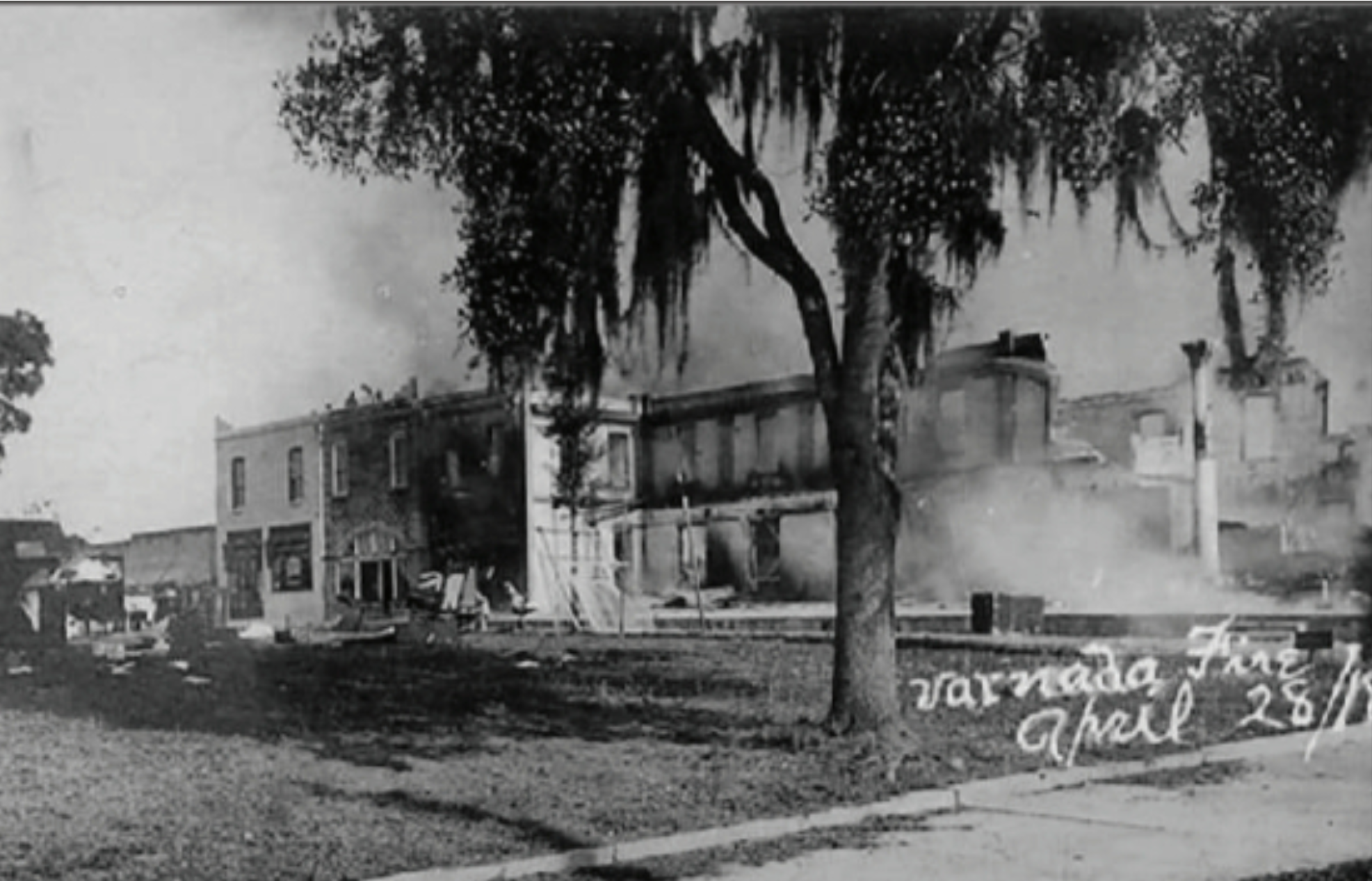 1918 Varnada Hotel Fire.png