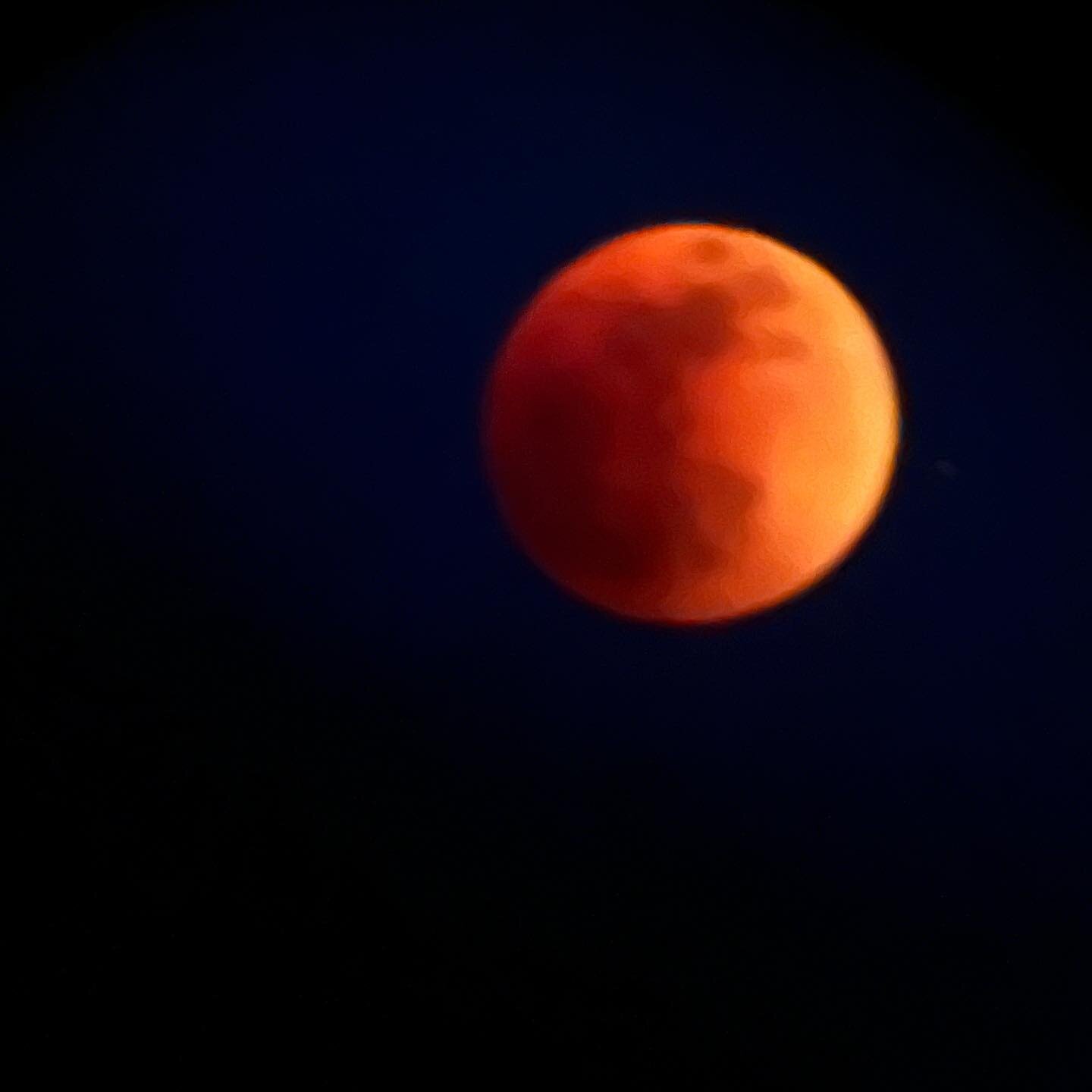 Blood Orange Moon! Lunar Eclipse from Figueroa mountain&hellip;