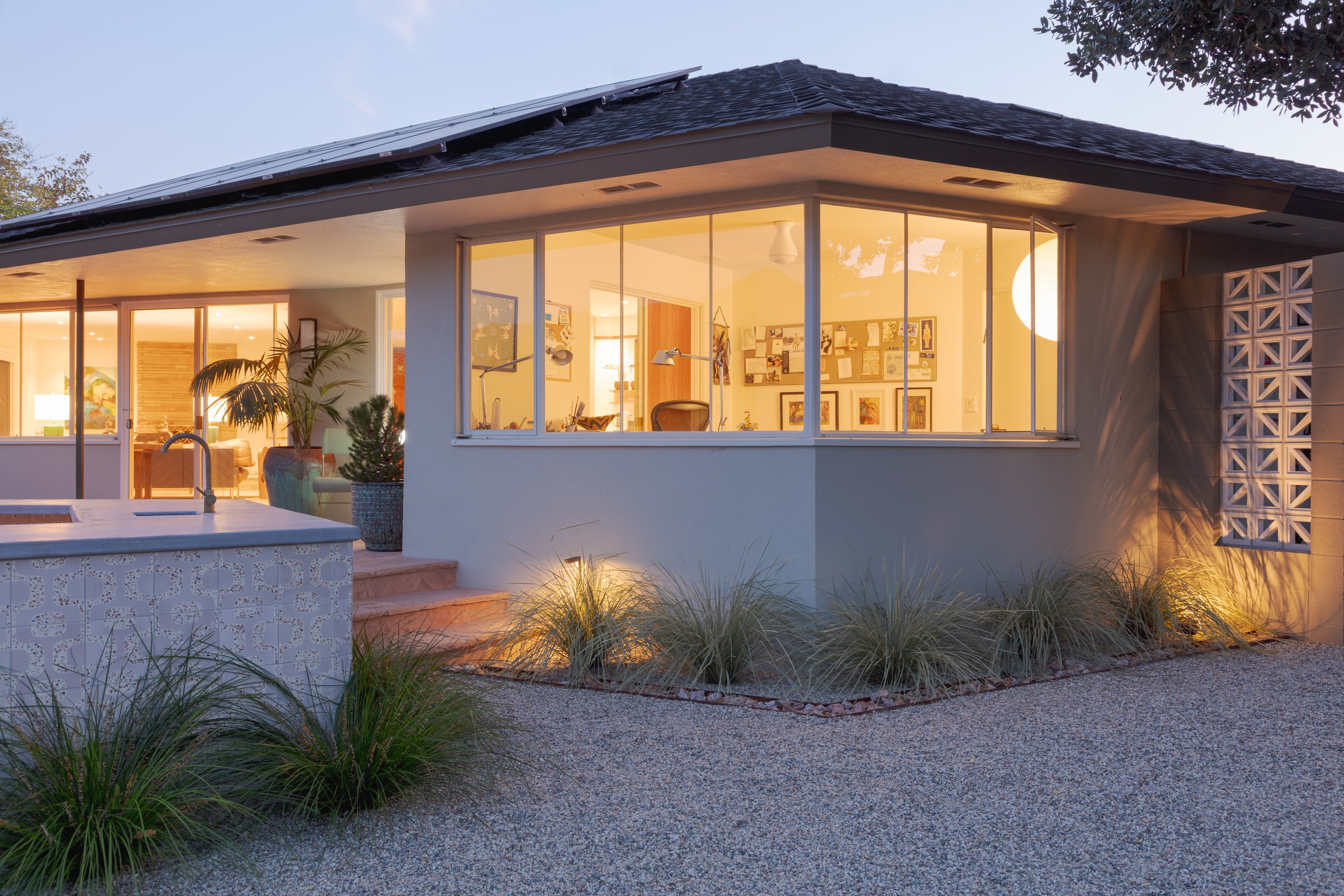 23 Las Alturas Circle-041-Edit.jpg