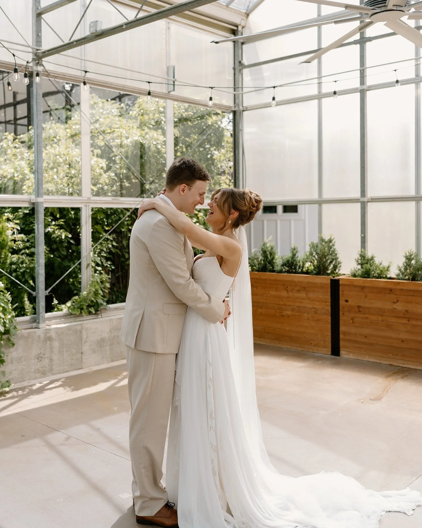 A snippet of Kaedyn &amp; Corey&rsquo;s beautiful wedding day ☀️🌸🌼

Vendors: 
Venue: @ivy.house.mi 
Hair: @afterglostudiomi
DJ: @himotiveentertainment @iamdjmotiv