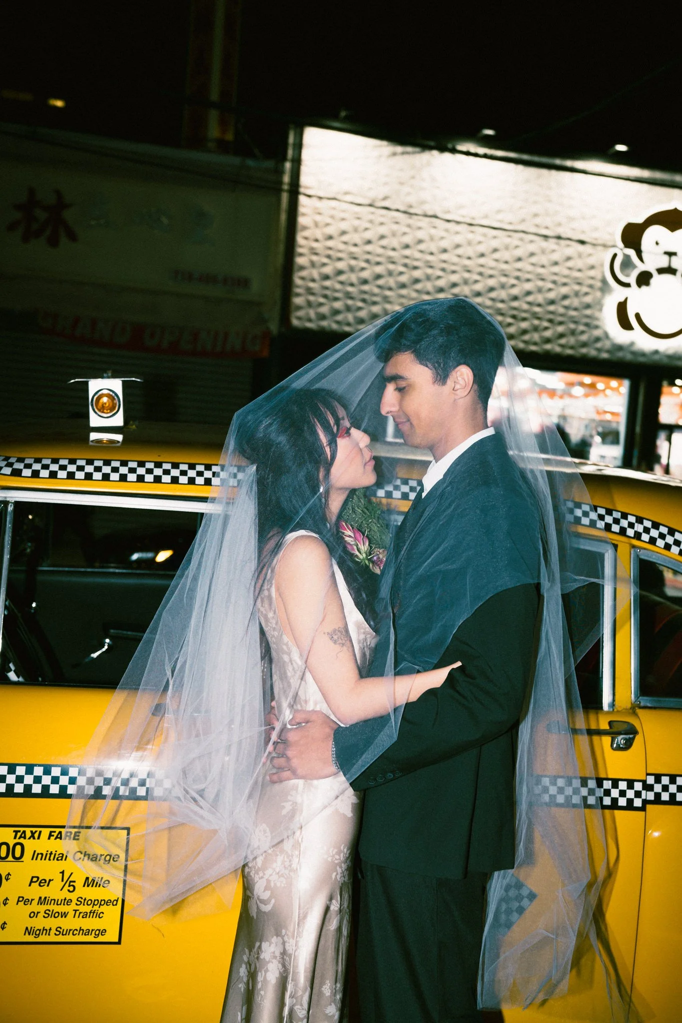 alyssaleicht-mattie-arjun-chinatown-elopement-2023-11-15-LSC05988.jpg