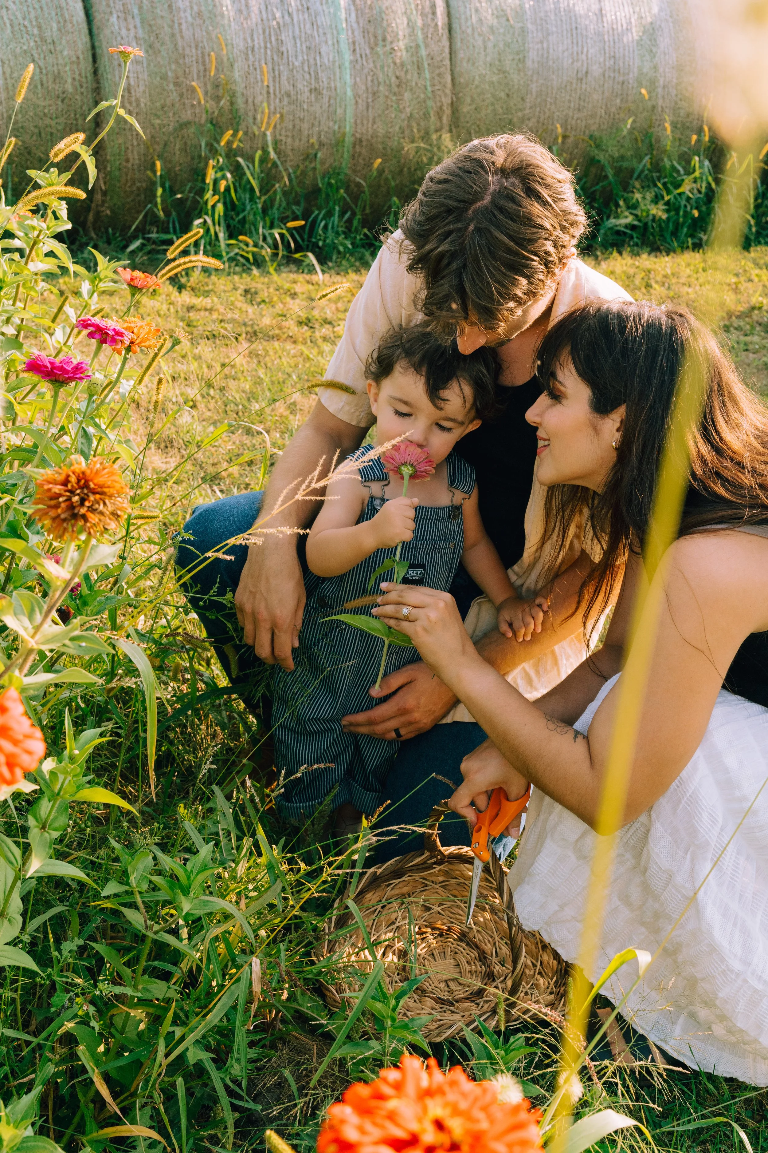 Sunny Late Summer Family Session At Home