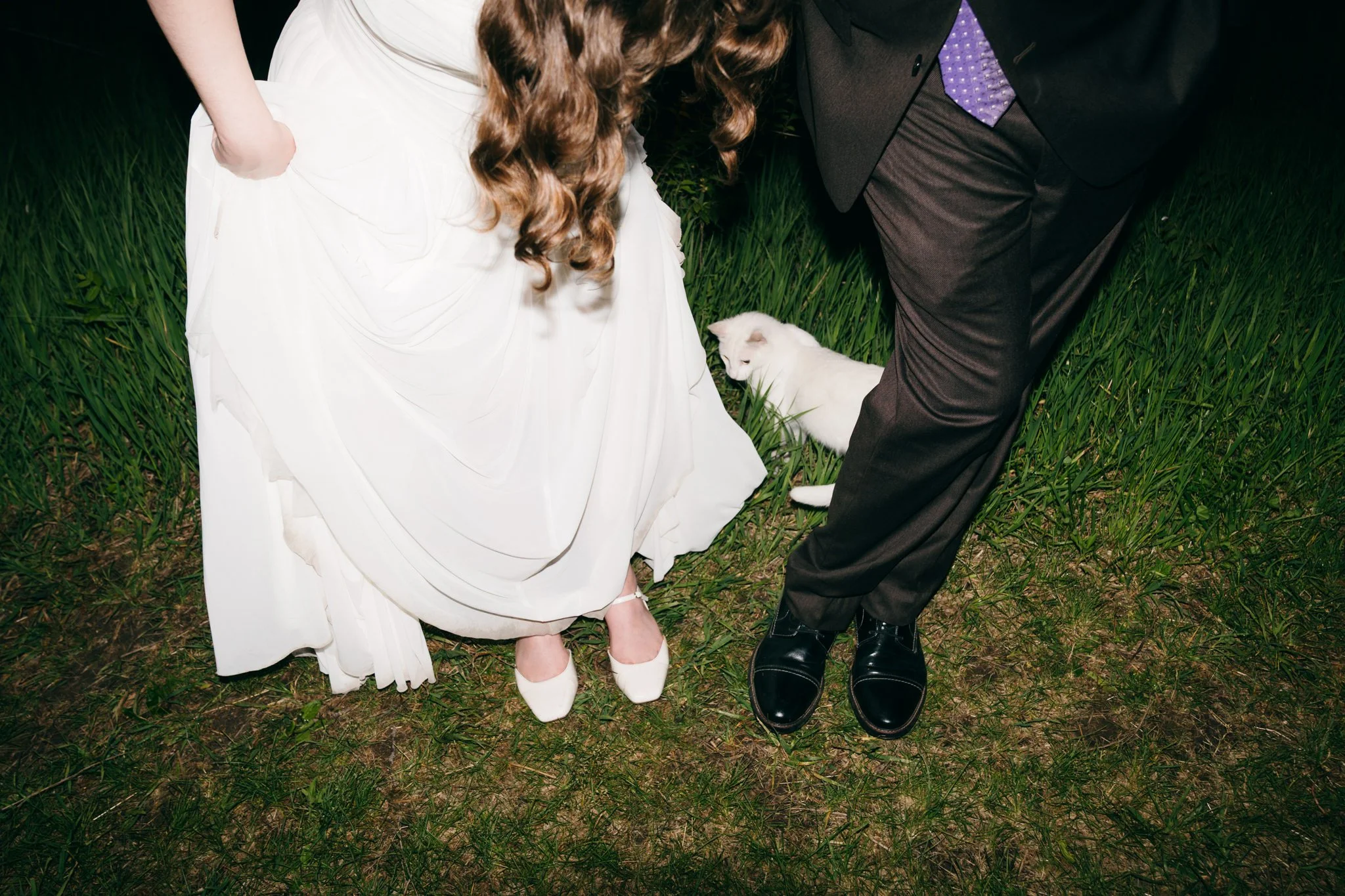 alyssaleicht-emily-zach-wedding-iris-aisle-2026-05-16-05815.jpg