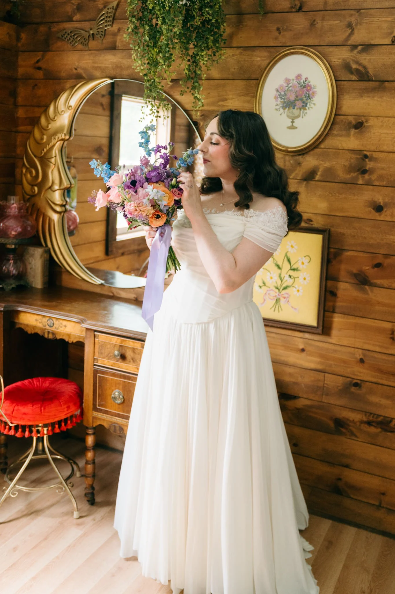 alyssaleicht-emily-zach-wedding-iris-aisle-2026-05-16-02144.jpg