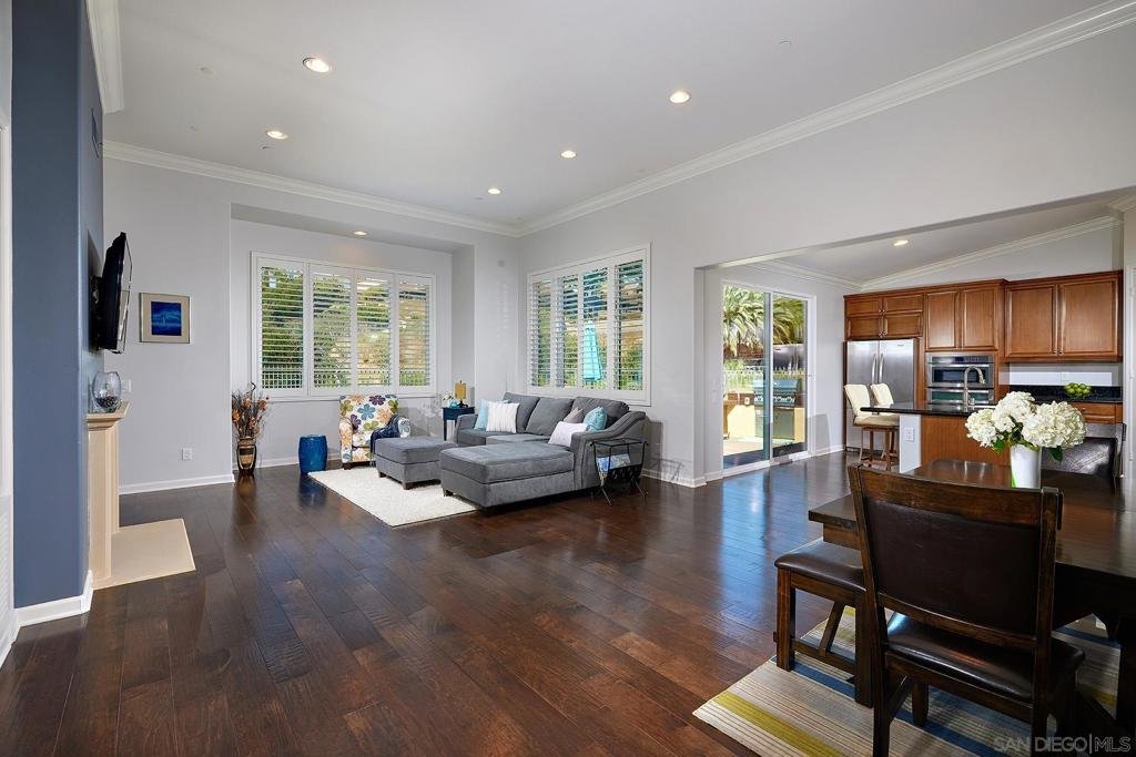 2012 Hummingbird, Carlsbad CA -- SOLD -- $1,585,000