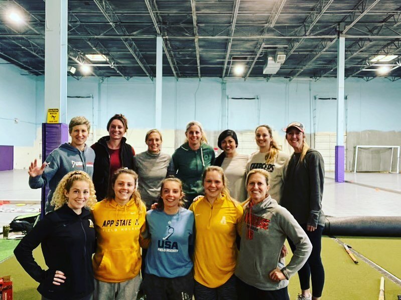 Great day spent with Level 1 Course Coaches who by investing in themselves are investing in the athletes they coach! Thank you for Growing the Game in North Carolina!&nbsp;&nbsp;
#growthegame #athletecenteredcoaching #growthmindset #usafieldhockey #f