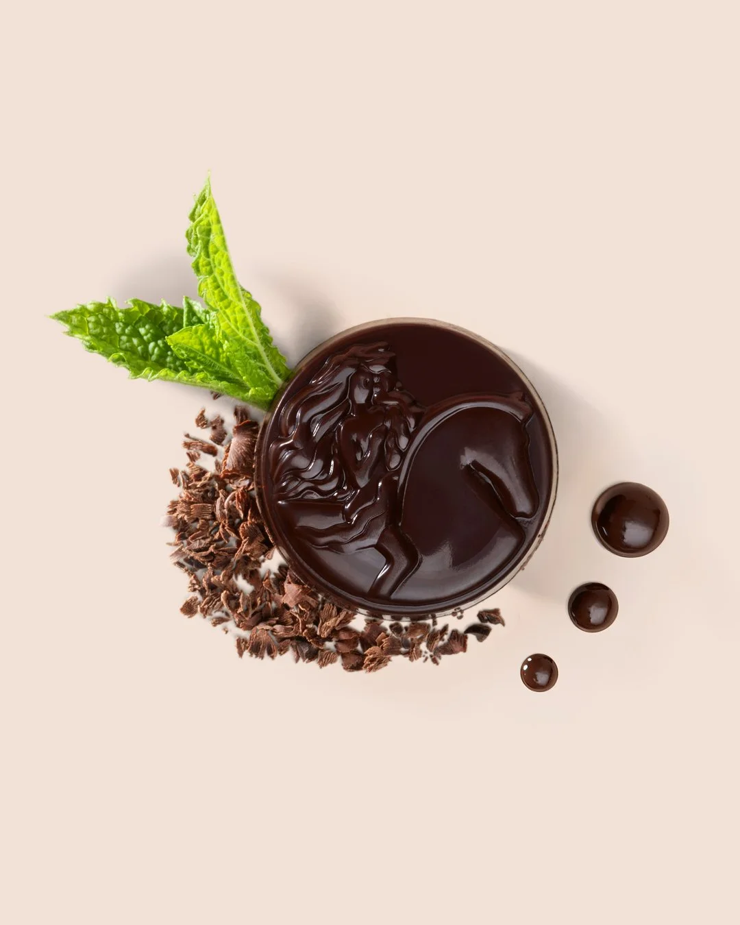 Godiva_S4_4_NewChocoDots_Web.jpg