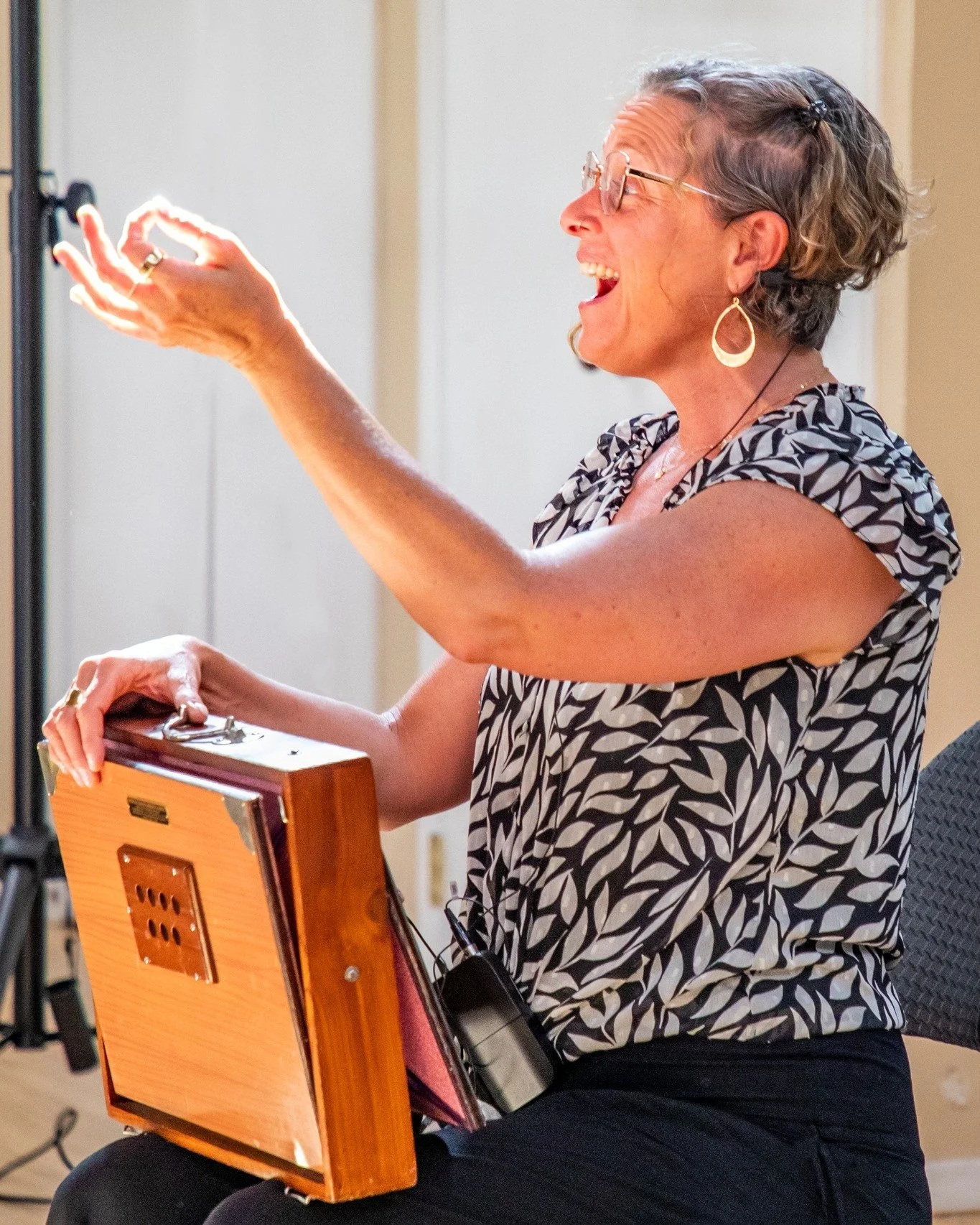 The Spring '26 Joyful Voices Chorus Big Sing Photo Gallery is up! (Pictured: Guest Songleader @heatherhoustonmusic) ** To see the gallery, tap here -> @singwithmarv then tap link in bio ** [Photo credit: Sharon McCarthy]