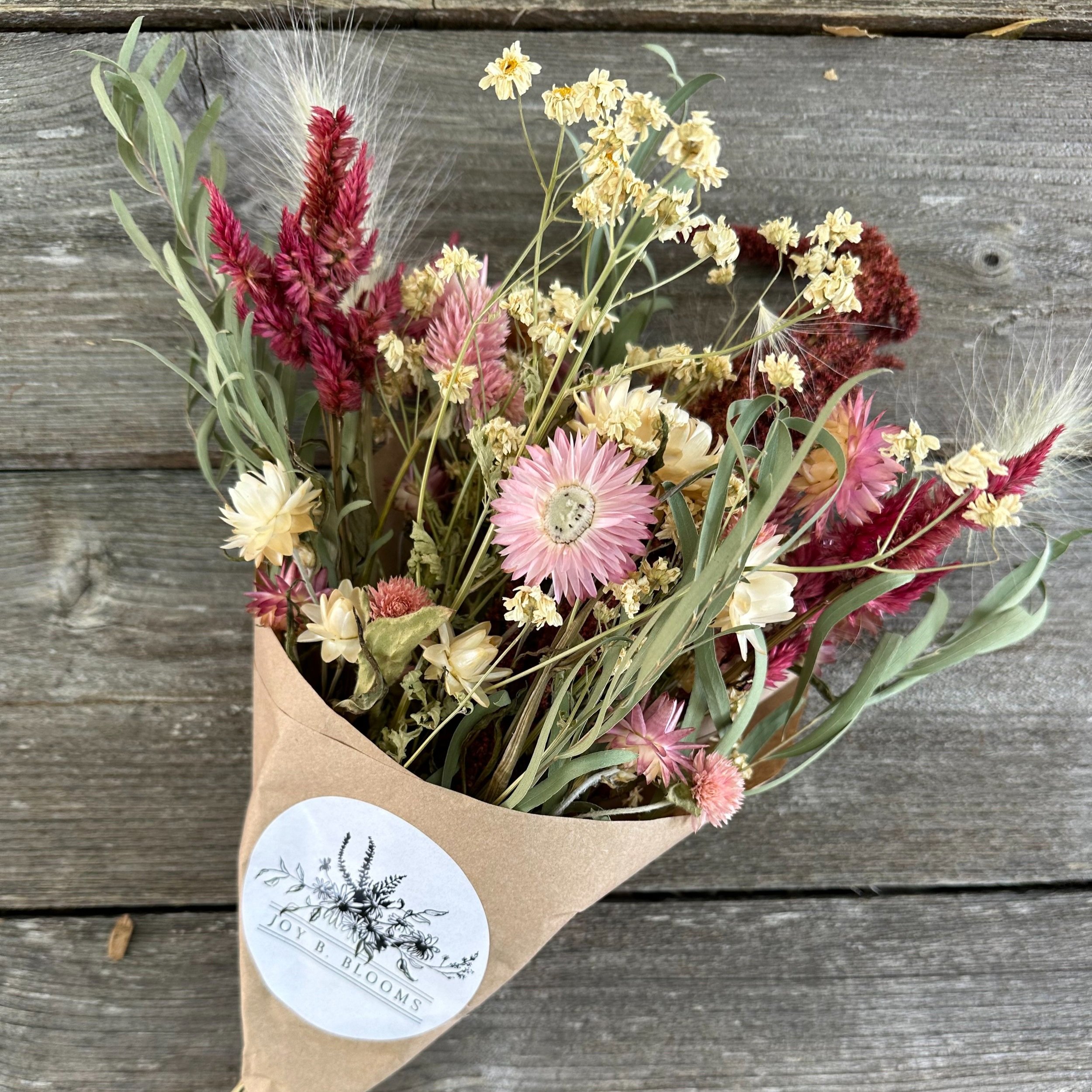 PINK & WHITE DRIED FLORAL BOUQUET