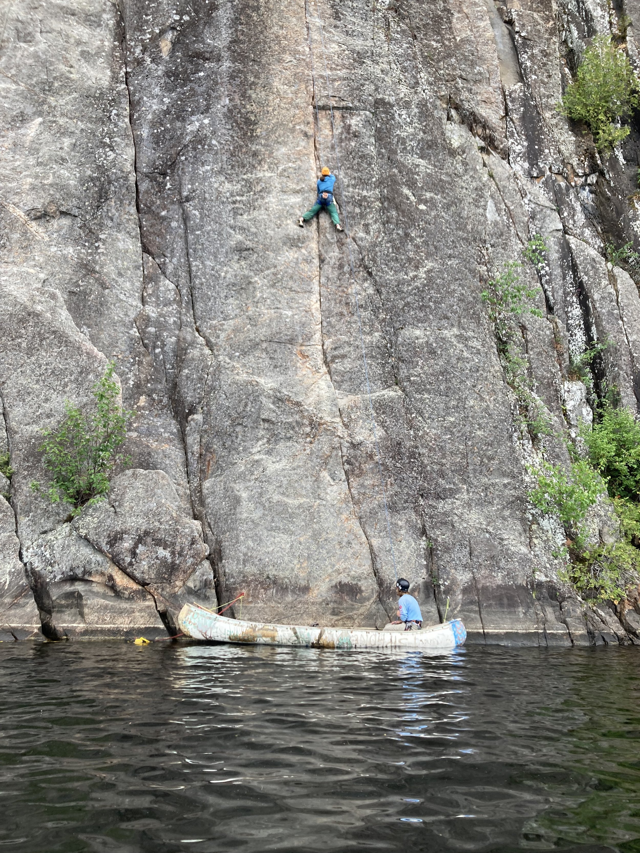 Escalade et Canot-camping au Poisson Blanc