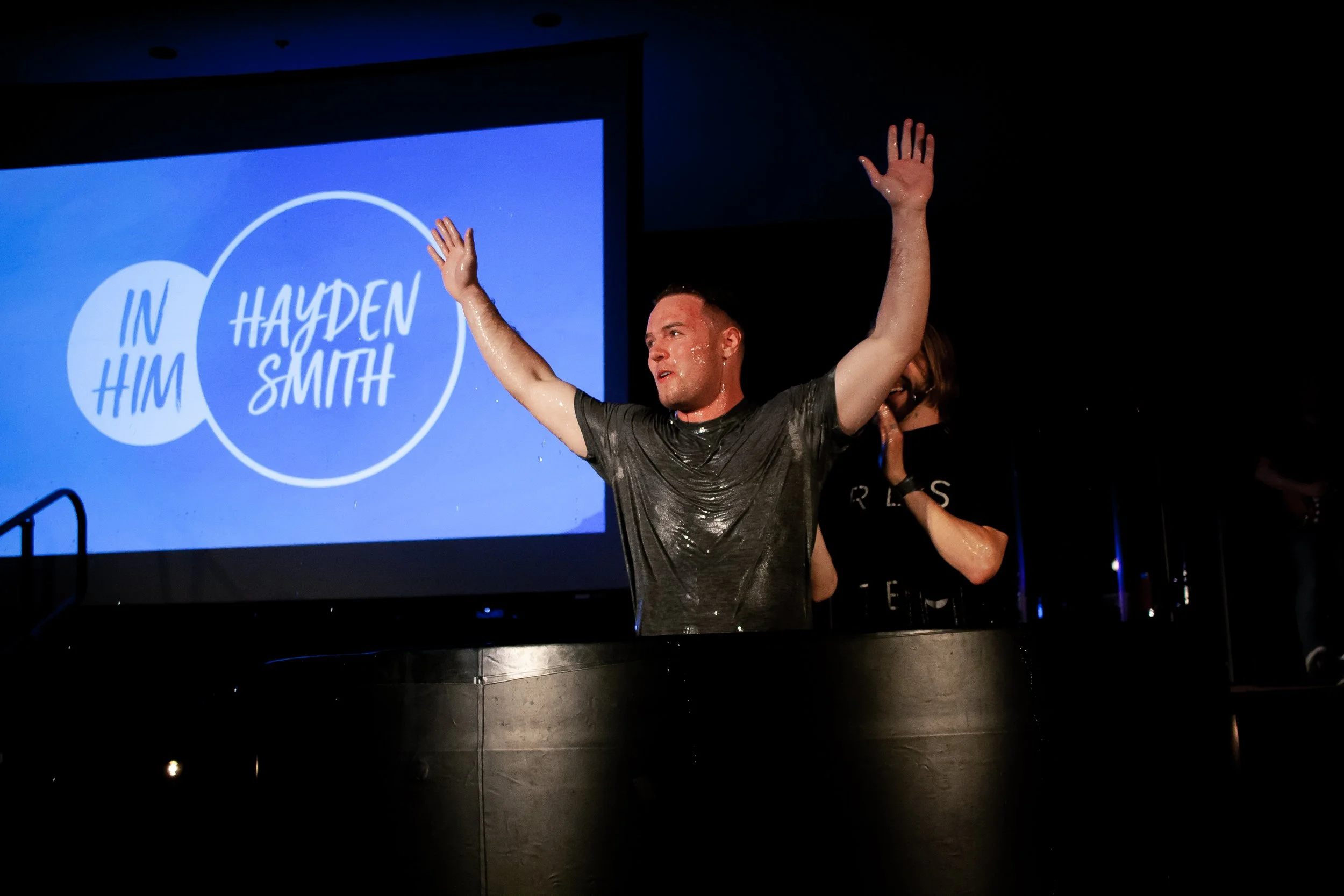 20180520_BaptismsWOUSpring_XS_005.jpg