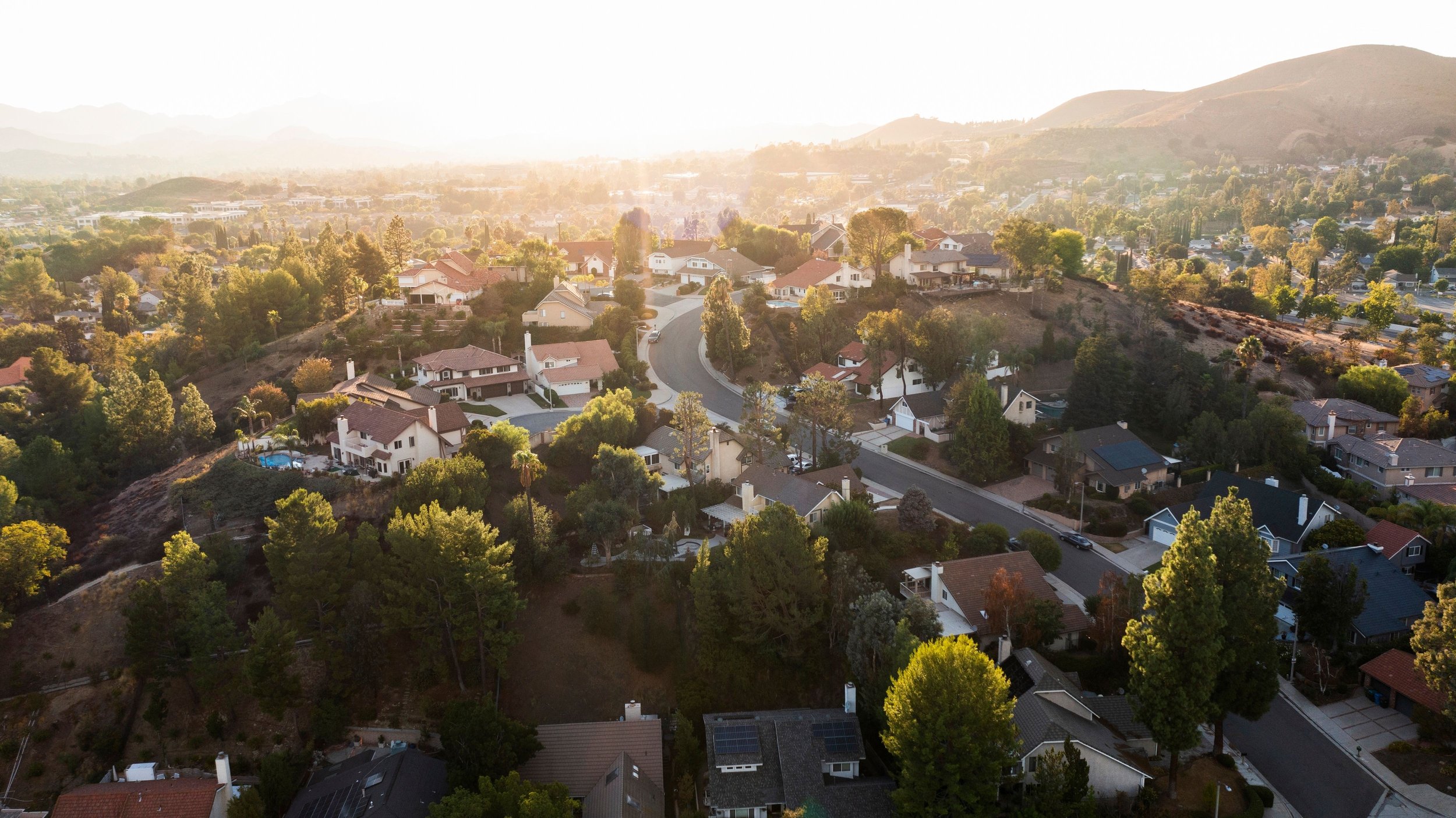 Aerial view of Agoura Hills residential neighborhood