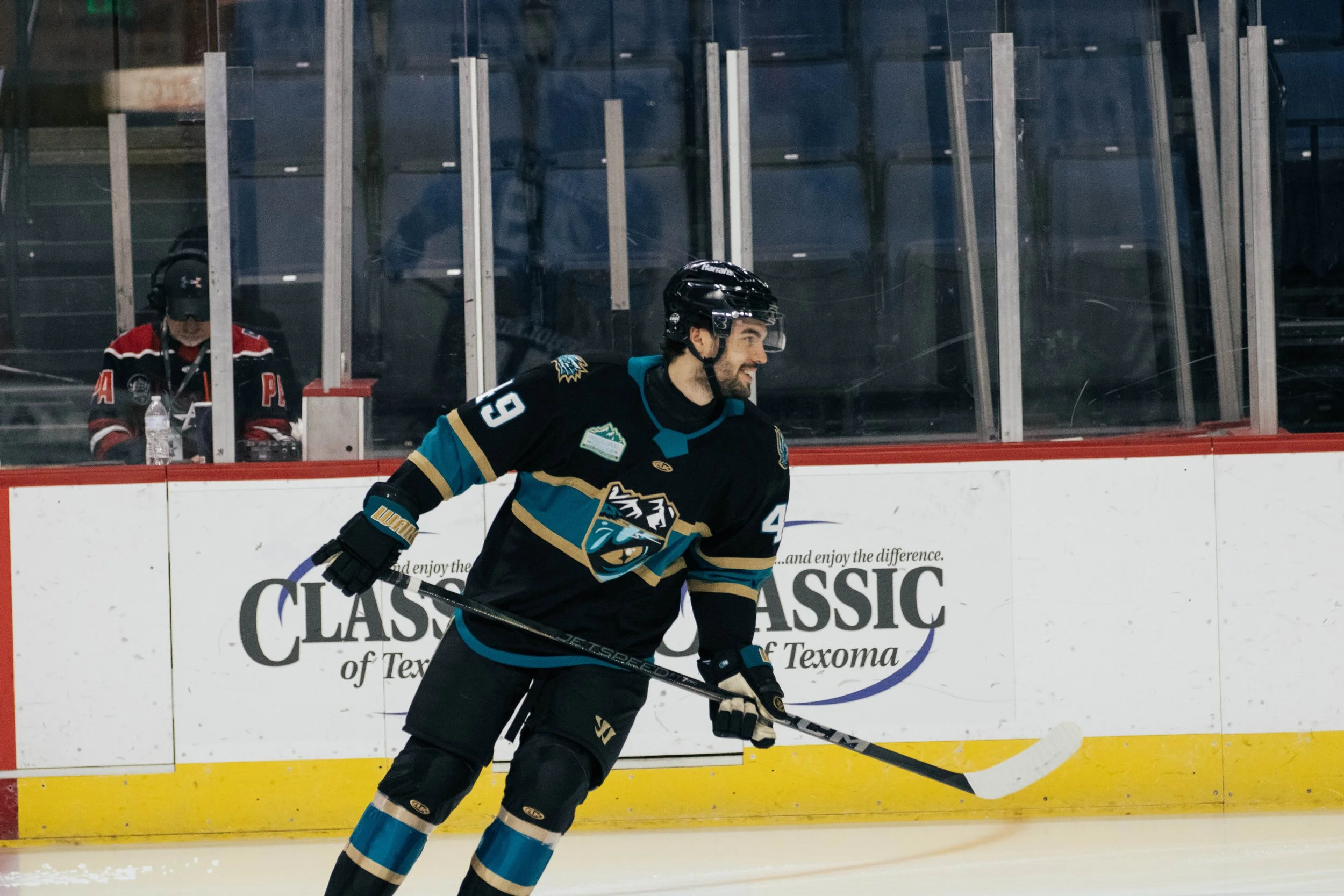 Ronnie4DigitalPhotography-Hockey-33.jpg