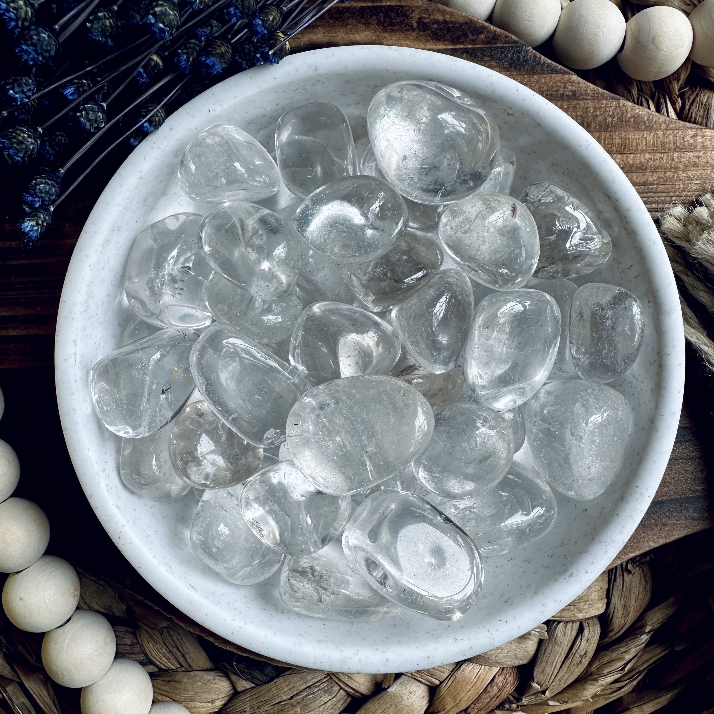 Clearquartztumble_crystal_soyeleen.com